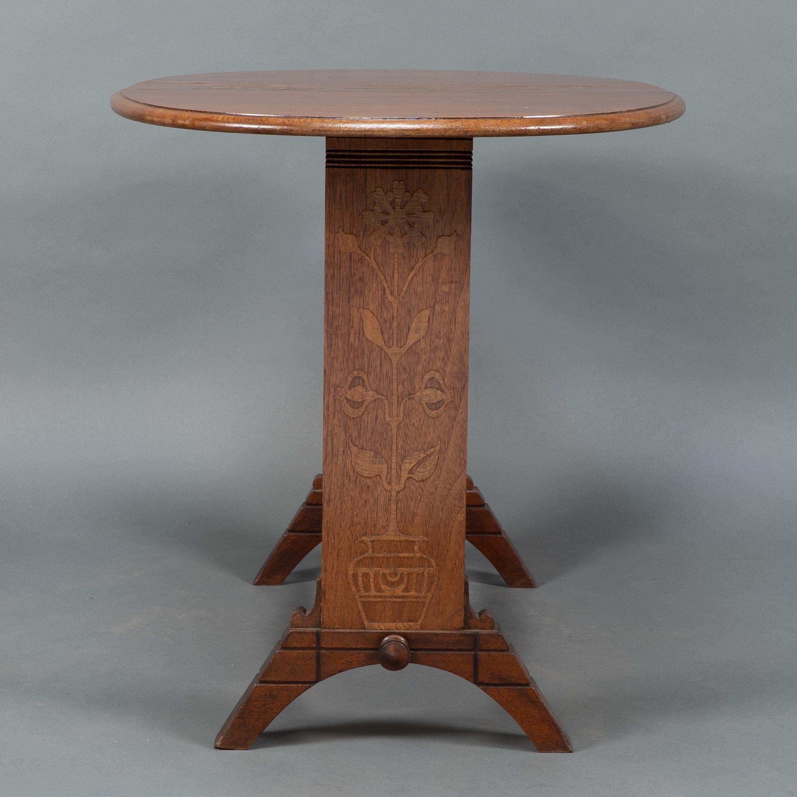 Thomas Jeckyll attri. Subtle Anglo-Japanese style drop leaf oak occasional table For Sale 5