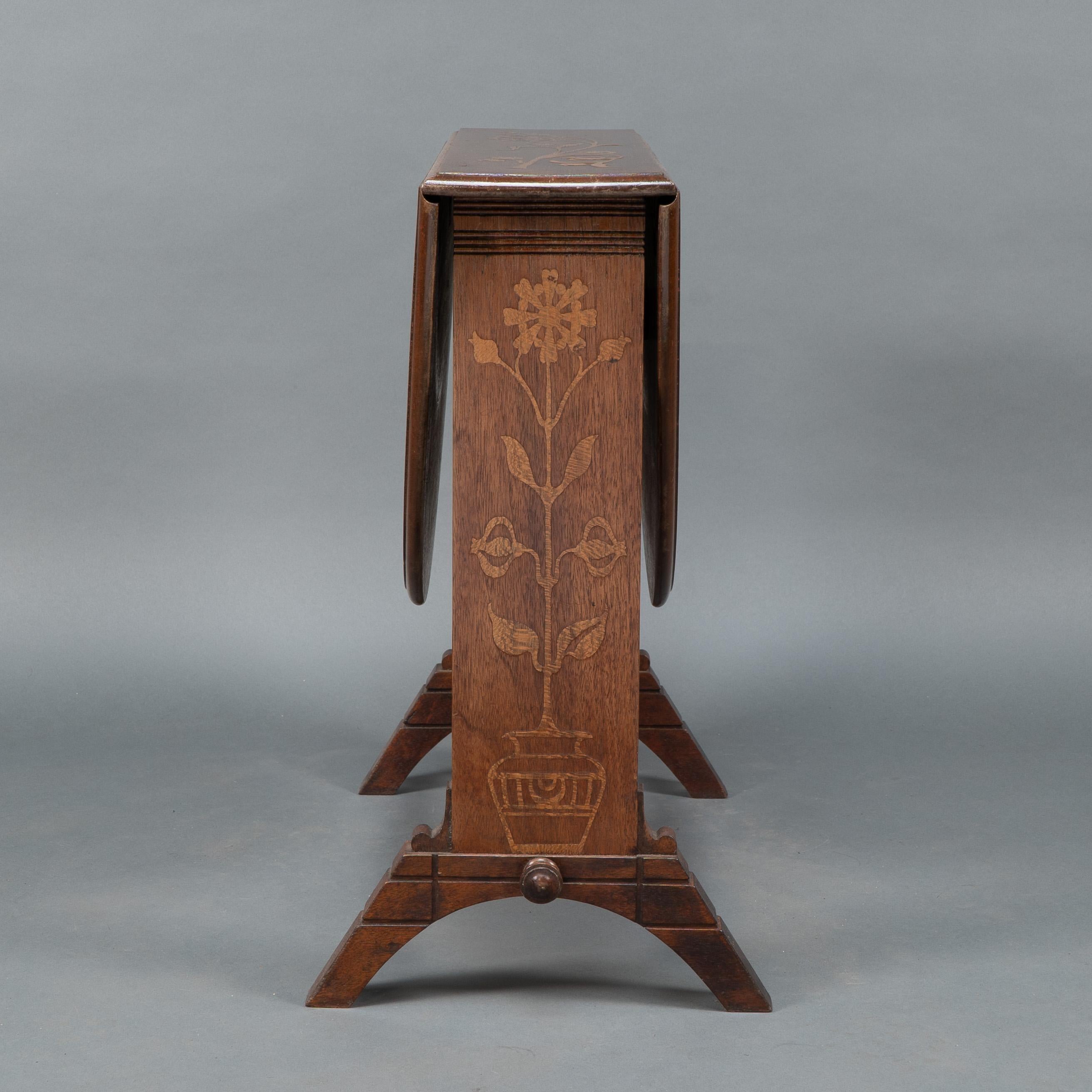 Thomas Jeckyll attri. Subtle Anglo-Japanese style drop leaf oak occasional table For Sale 9