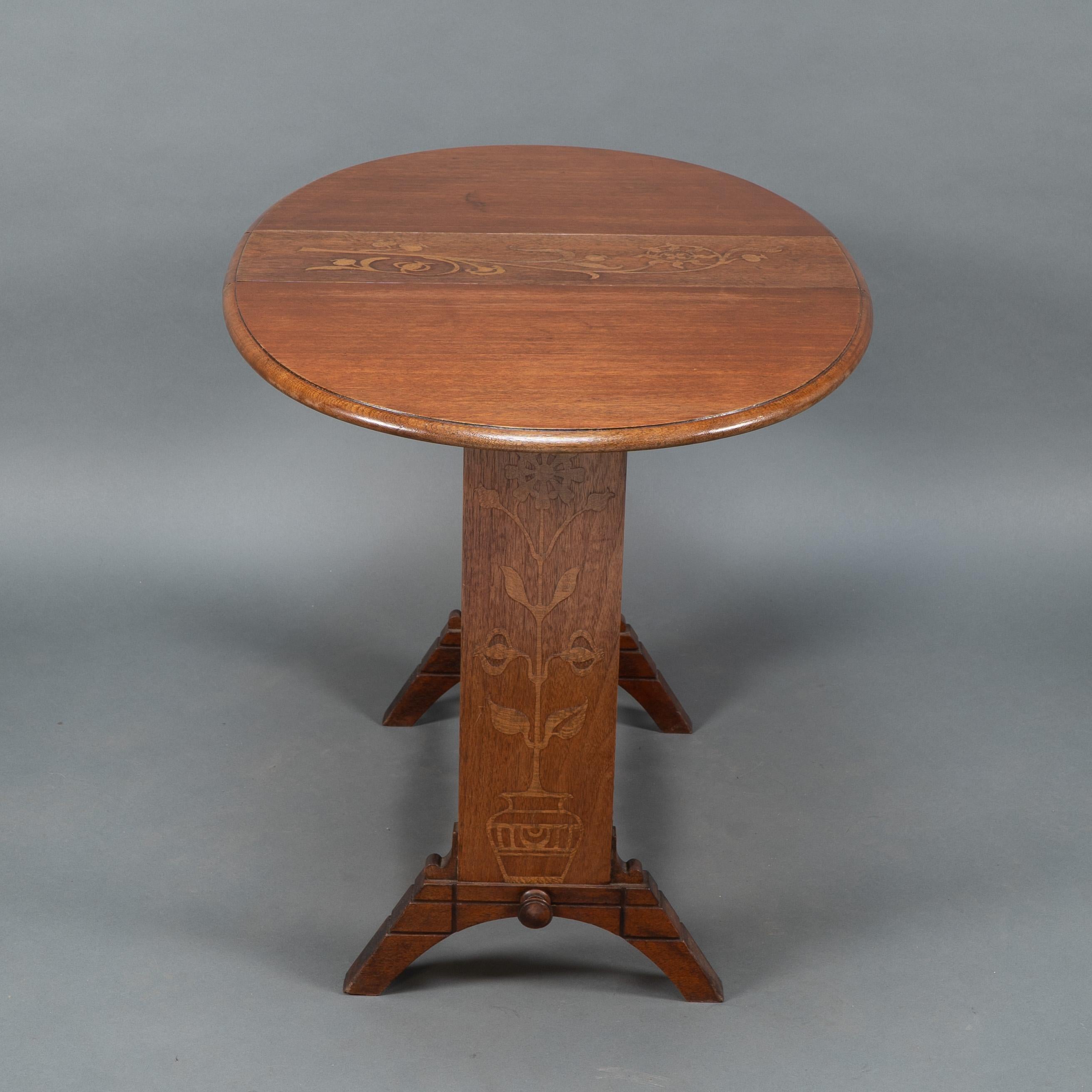 Thomas Jeckyll attri. Subtle Anglo-Japanese style drop leaf oak occasional table For Sale 1