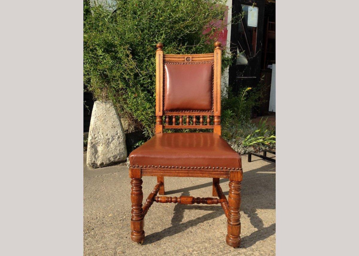 Hand-Carved Thomas Jeckyll by Gillows, Aesthetic Movement, Rare Set of Ten Oak Dining Chairs For Sale