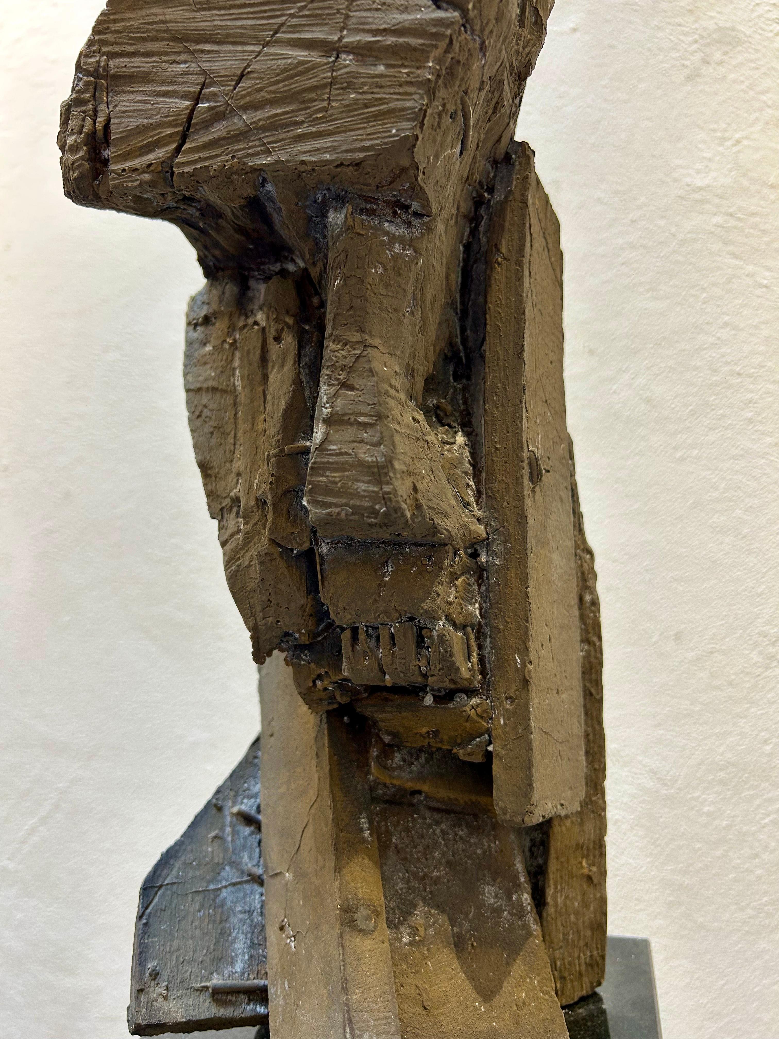 Diálogo platónico Escultura de bronce Retrato abstracto de cabeza  Filosofía en stock
Cada Edición de Fundición es diferente, cada Escultura es Única.

Junghans (1956, Recklinghausen) crea esculturas abstractas en piedra, madera y bronce, sobre todo