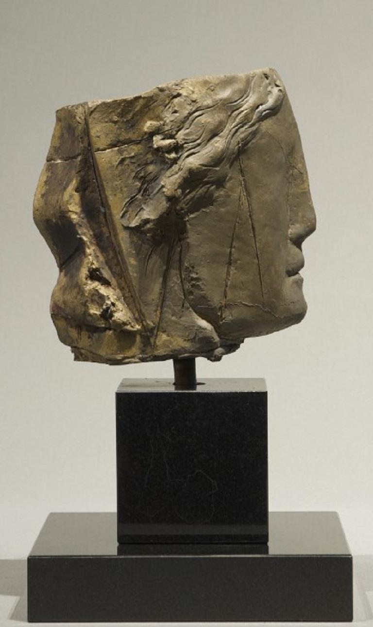 Prima Luce - Sculpture classique abstraite figurative retouchée en bronze, en stock en vente 1