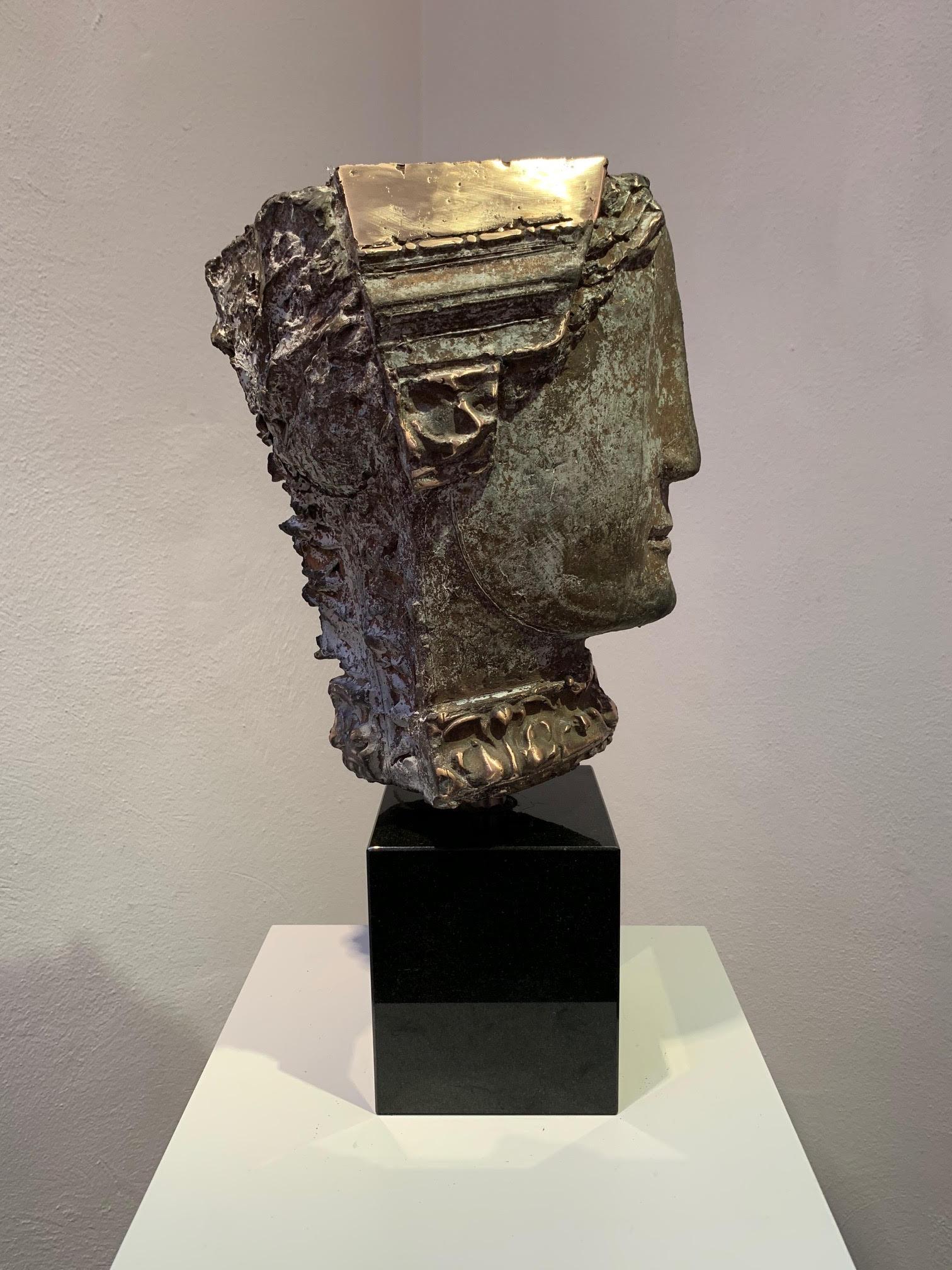 Prima Luce (Gala Version) Bronze Head Figurative Abstract Contemporary  - Sculpture by Thomas Junghans