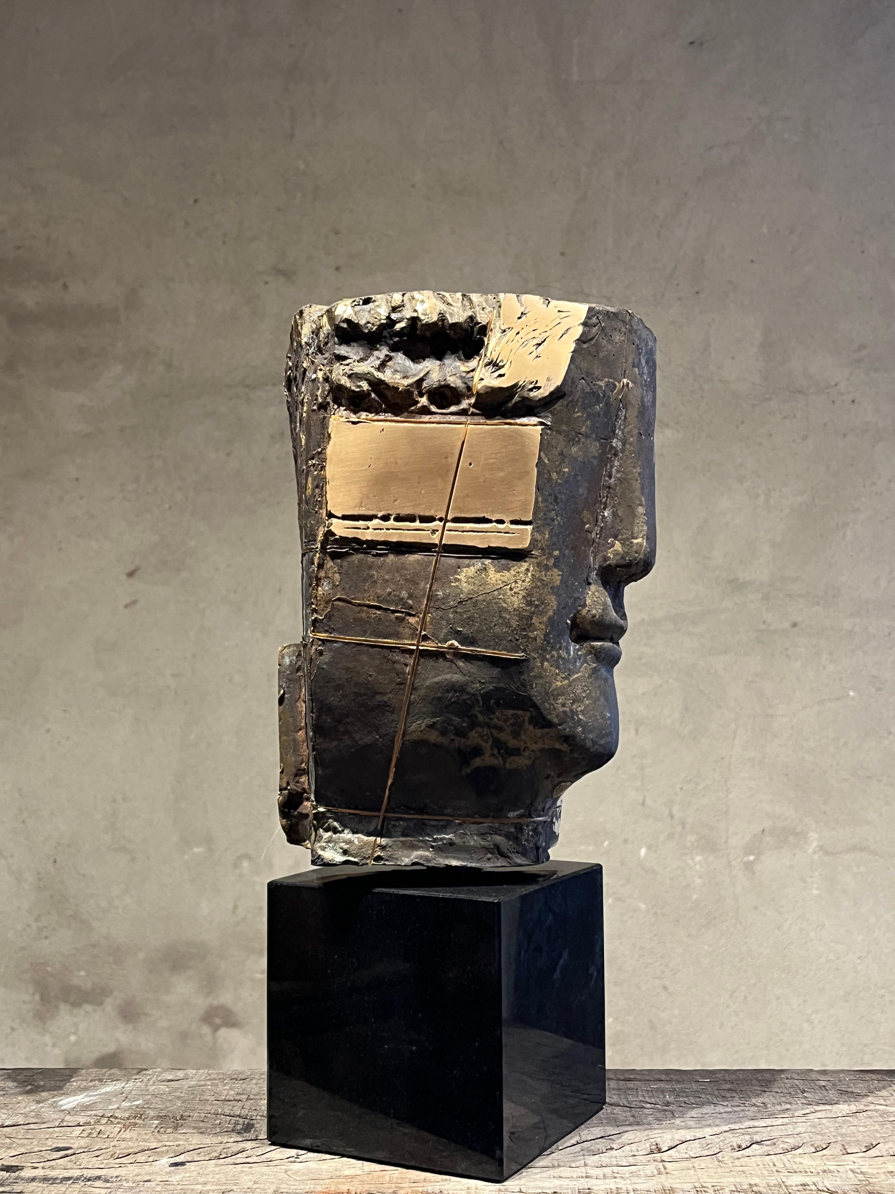 Prima Luce Gala Version III ( Casted 2023 ) Bronze Sculpture Head In Stock  For Sale 2