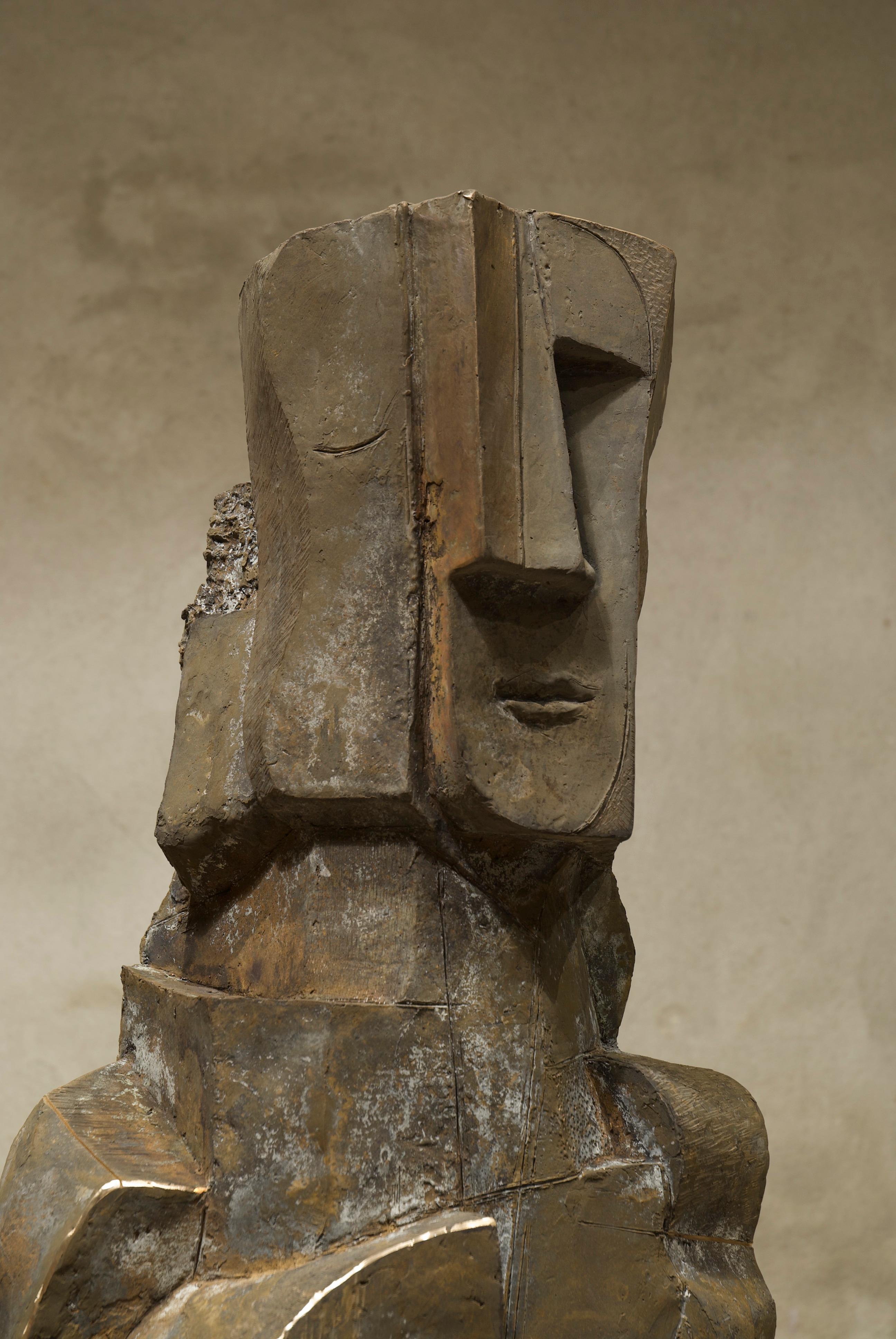 Sun Set Big Bronze Sculpture Geometric Abstract Figurative Head In Stock
Sun set ia a big bronze geometric, abstract, figurative sculpture of a head, 

Junghans (1956, Recklinghausen) creates abstract sculptures in stone, wood and bronze, mostly