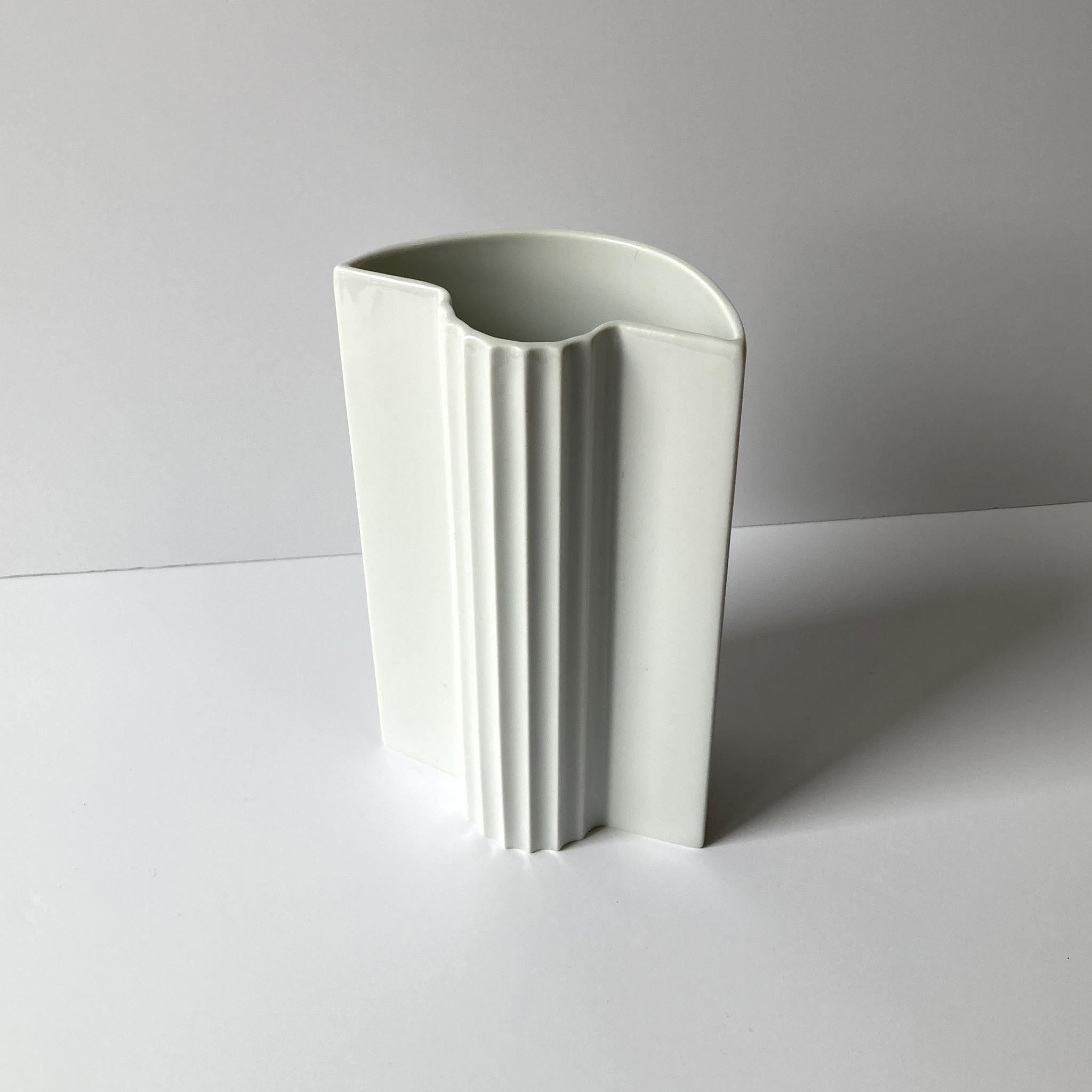 German Thomas Keramik White Rounded Porcelain Vase, Postmodern For Sale