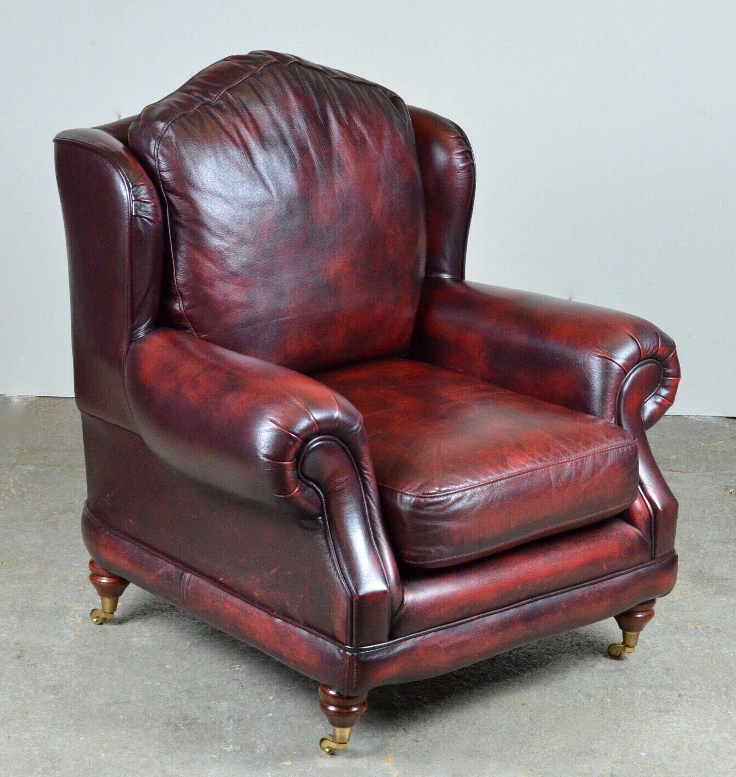 We are delighted to offer for sale this beautiful top-quality Thomas Lloyd armchair. It features an English roll arm and smooth high back and seat cushions providing ultimate comfort. It is in excellent condition and looks like new.

We also have