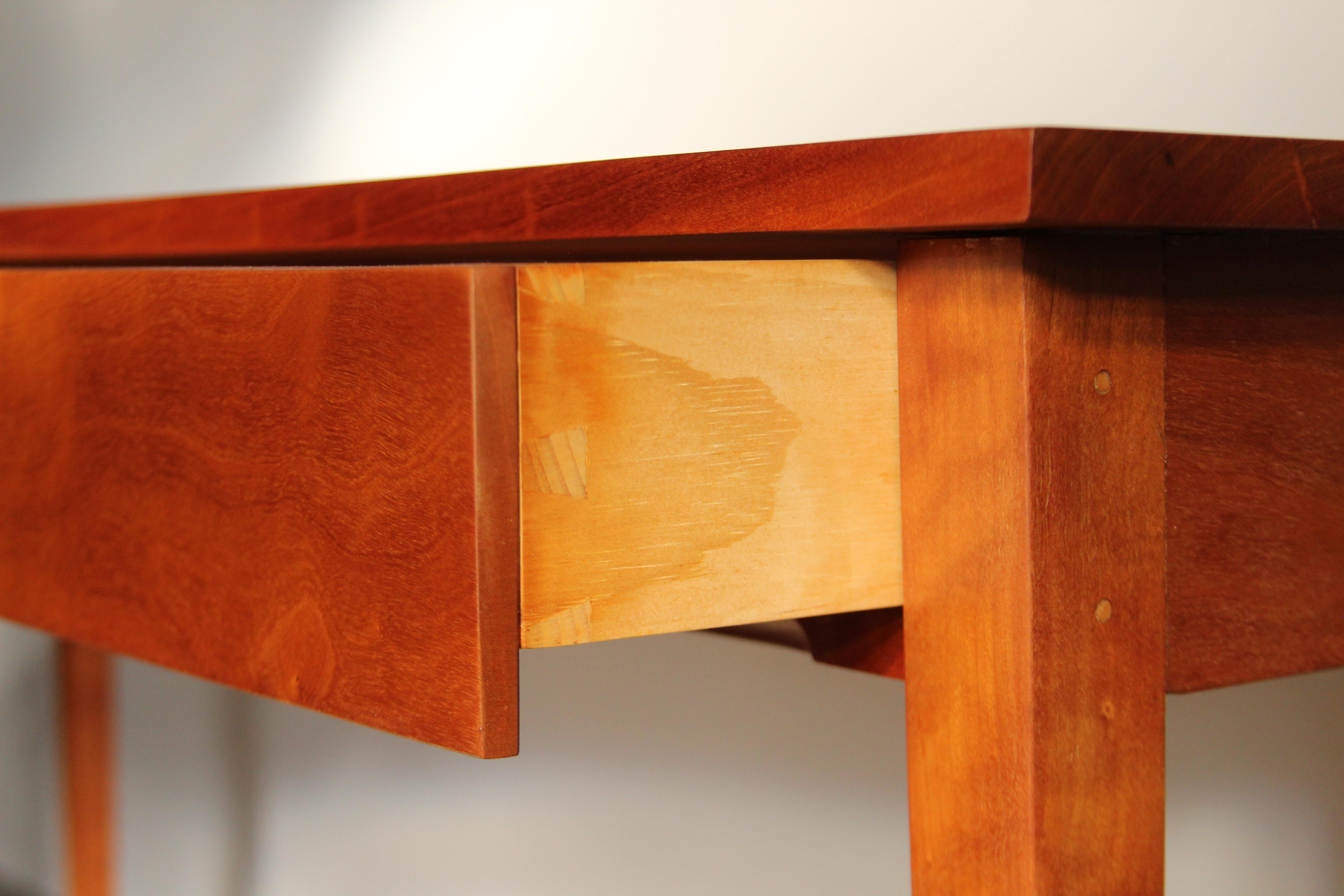 Thomas Moser Cherry Console Table, 1980s For Sale 1