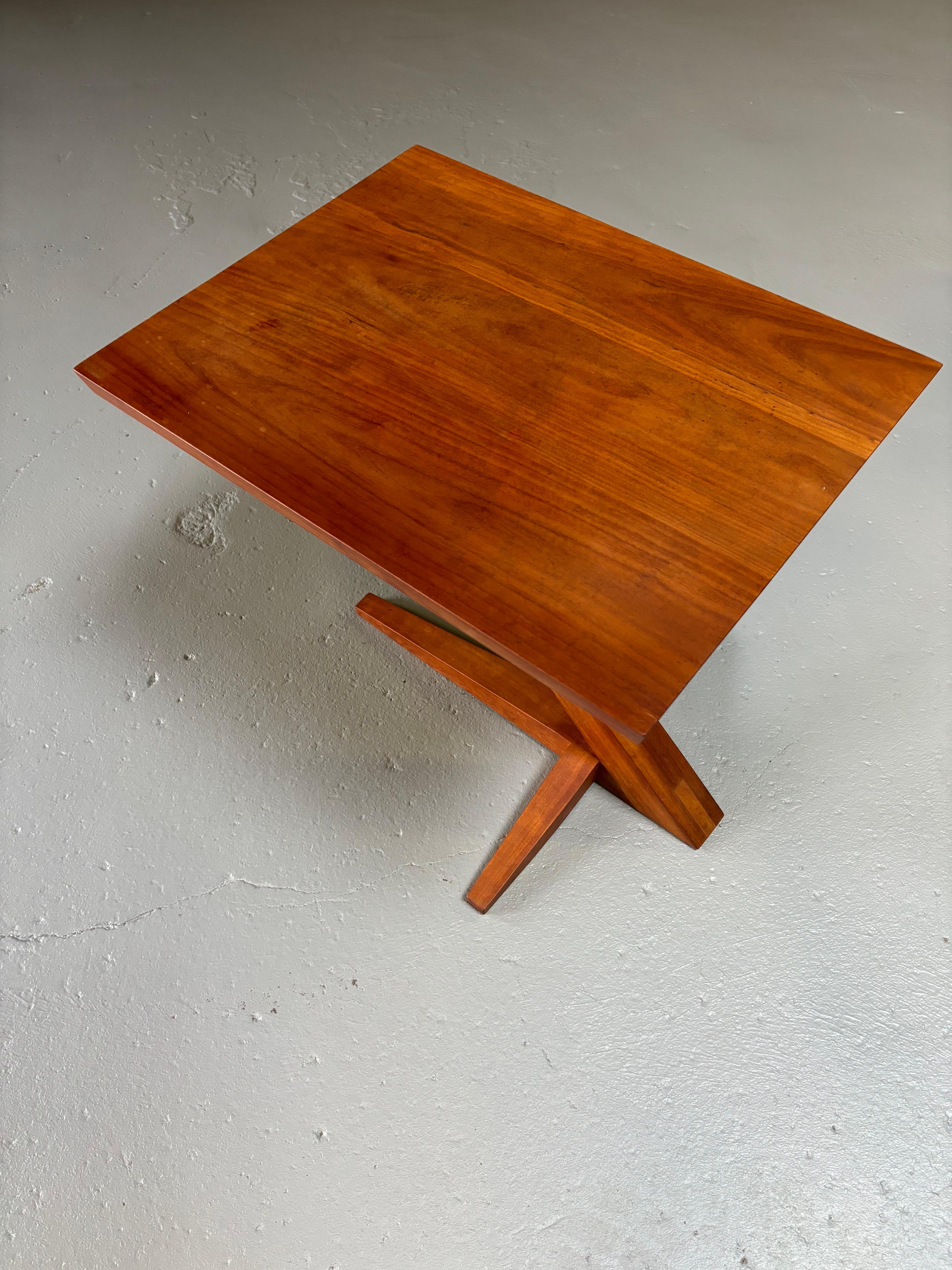 Thomas Moser Edo Table in Cherry.  Timeless design, still currently in production.  This table is about 15 years old.  Beautiful design based on the japanese Edo era, with a nod to George Nakashima. .  2 Chairs from the series available in a