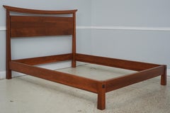 THOMAS MOSER Queen Size Cherry Bed