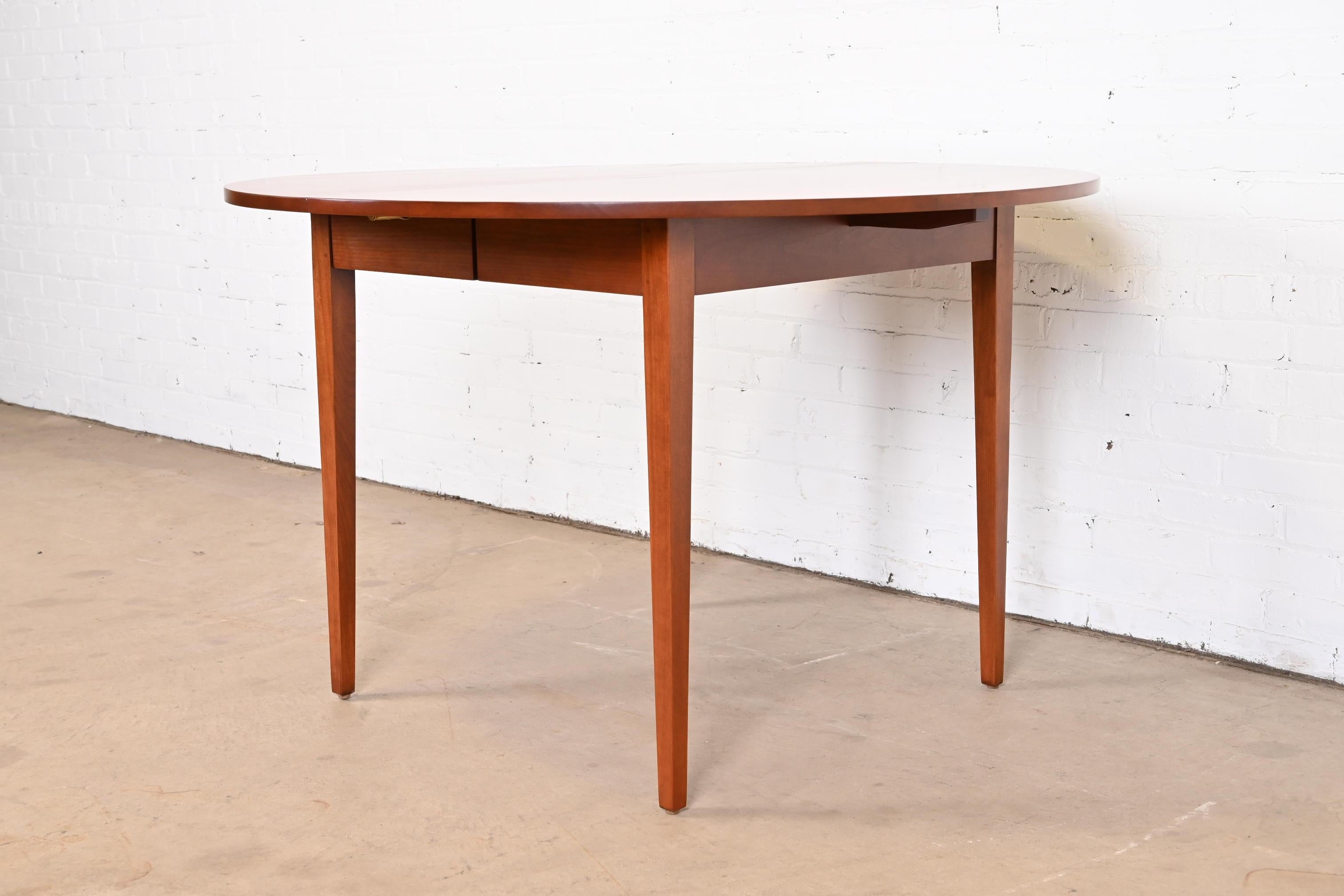 Thomas Moser Shaker Studio Crafted Cherry Wood Dining Table, Newly Refinished 4