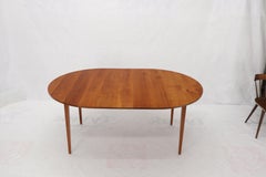 Thomas Moser Signed Oval Solid Cherry Dining Table with One Leaf