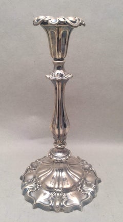 Thomas & Nathaniel Creswick Set di 4 candelabri inglesi in argento sterling del 1843