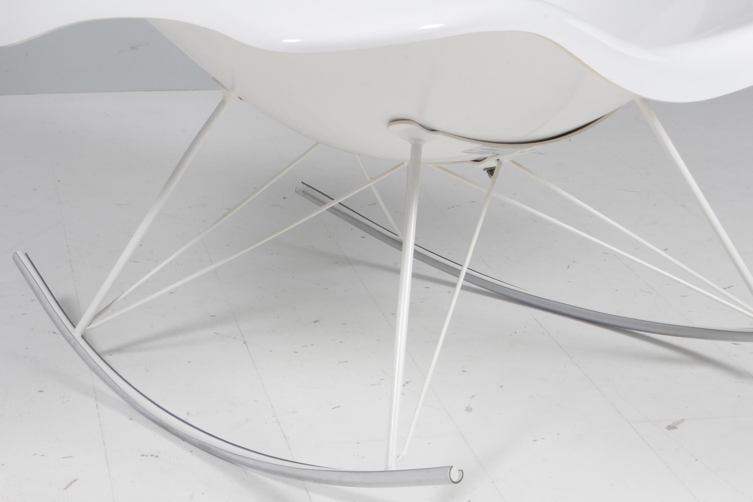 Danish Thomas Pedersen for Fredericia, sting ray lounge chair of plastic