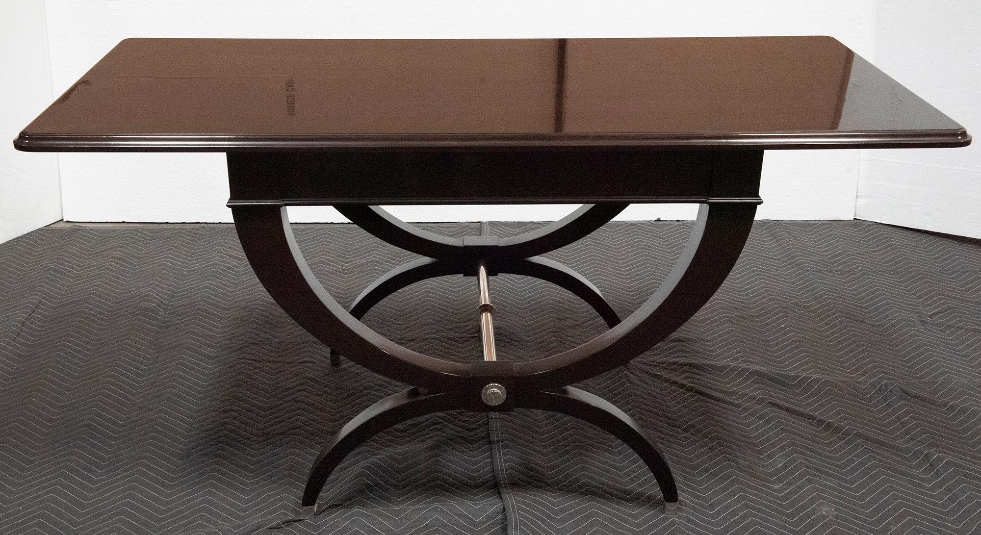 Table d'appoint rectangulaire en noyer et bronze Thomas Pheasant 2021 Excellent état - En vente à Hawthorne, CA