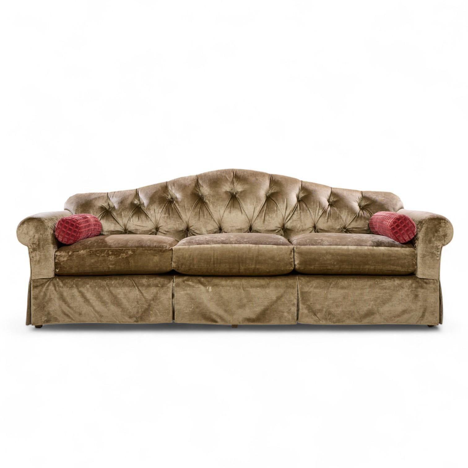 Thomas Pheasant for Baker Furniture Tufted Camel Back Sofa

This sofa measures: 95 wide x 33 deep x 34.75 inches high, with a seat height of 19 and arm height of 24.5 inches

We take our photos in a controlled lighting studio to show as much detail