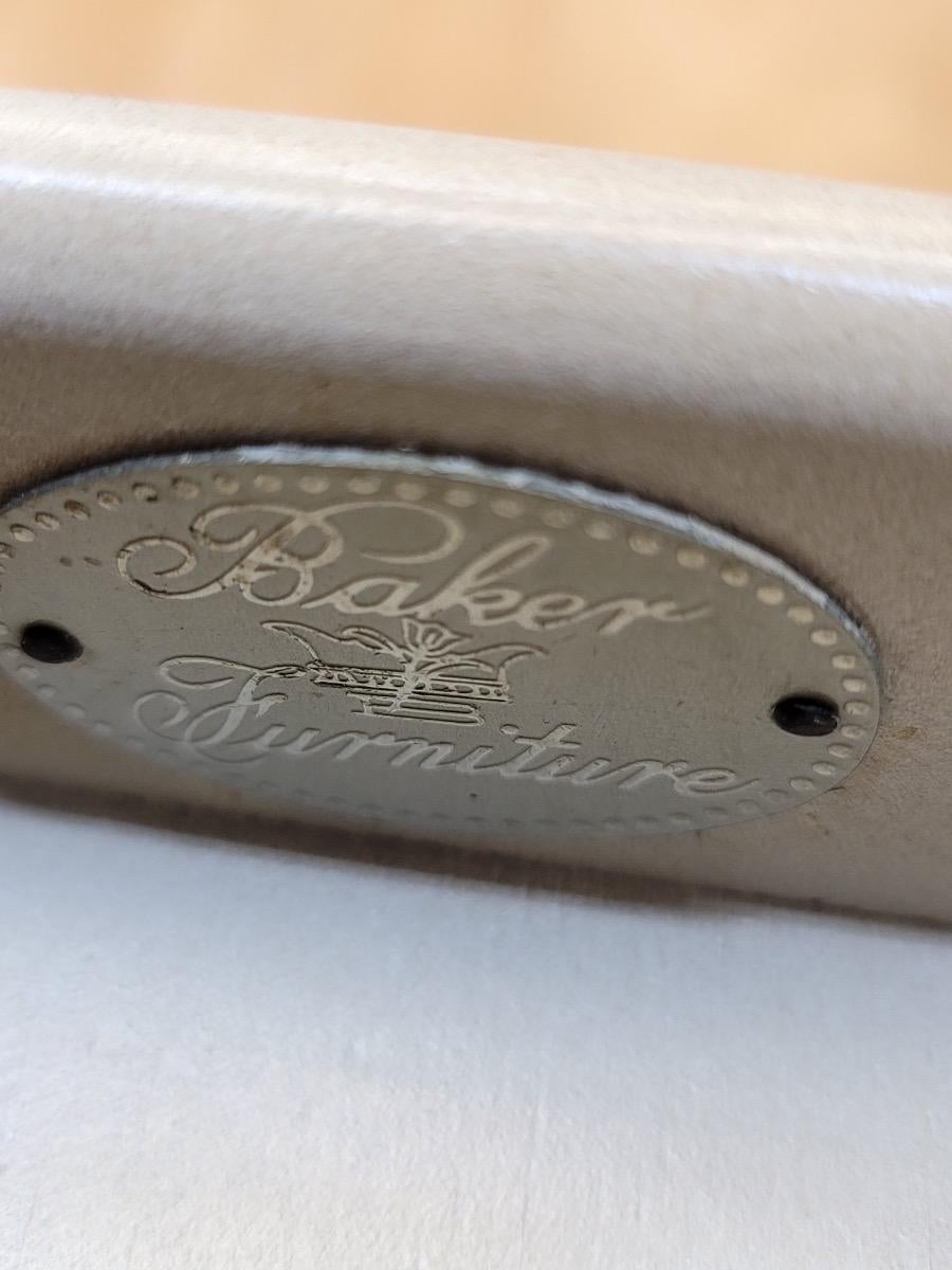 Table basse à motif clé grecque de Thomas Pheasant pour Baker Bon état - En vente à Chicago, IL