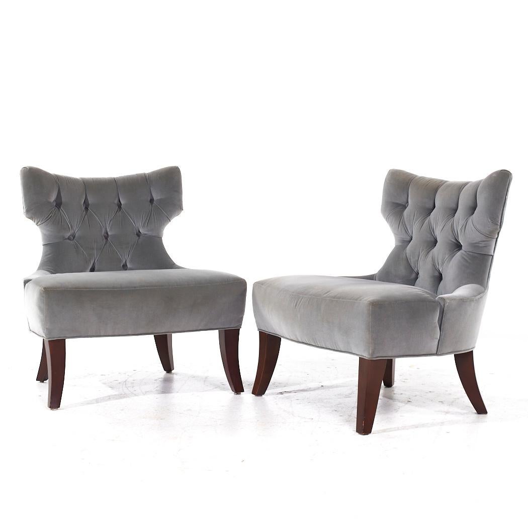 Moderne Thomas Pheasant for Baker Tufted Slipper Lounge Chairs - Paire en vente