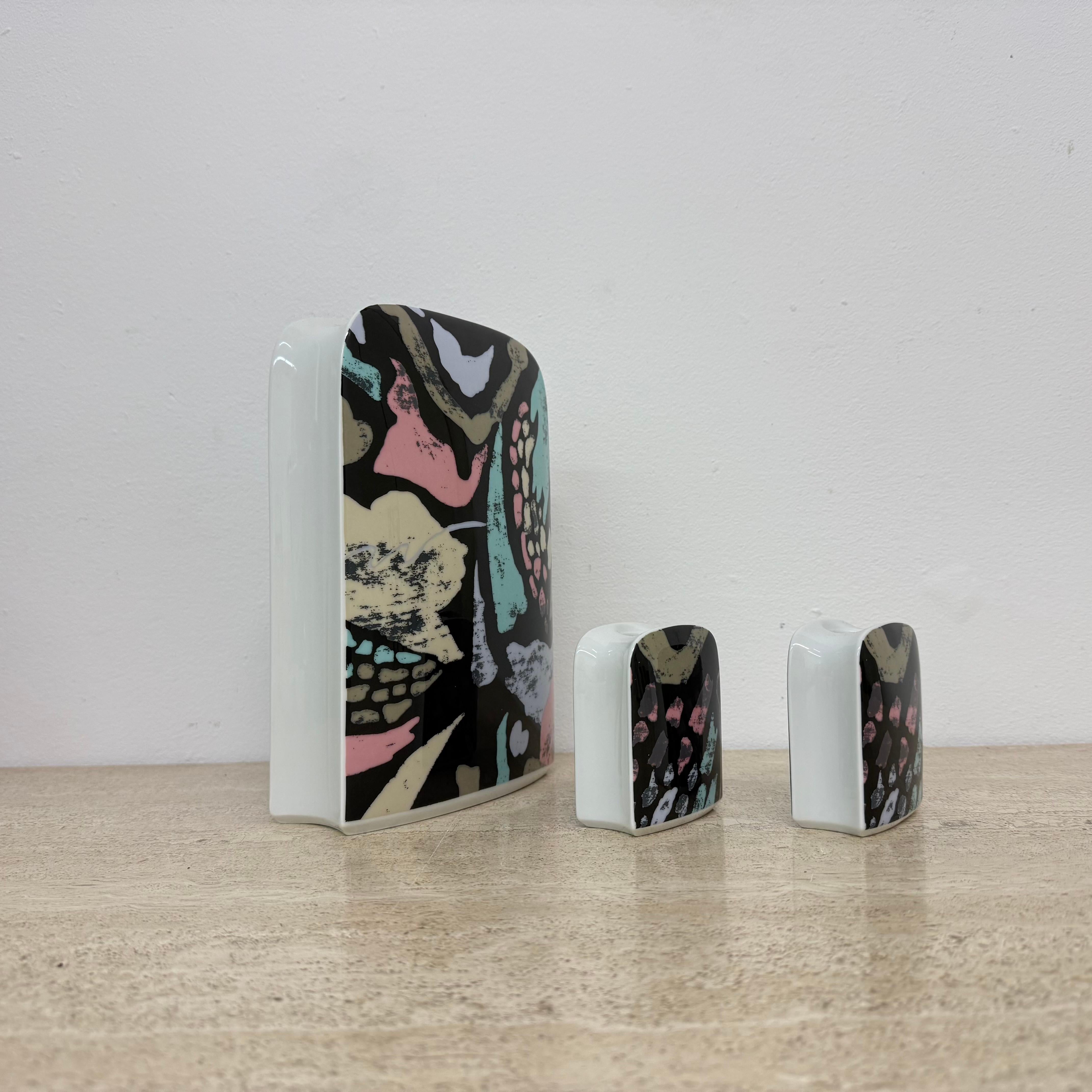 Porcelain Thomas porcelain vase by Rosenthal and set of 2 candle holders, 1980’s memphis s For Sale