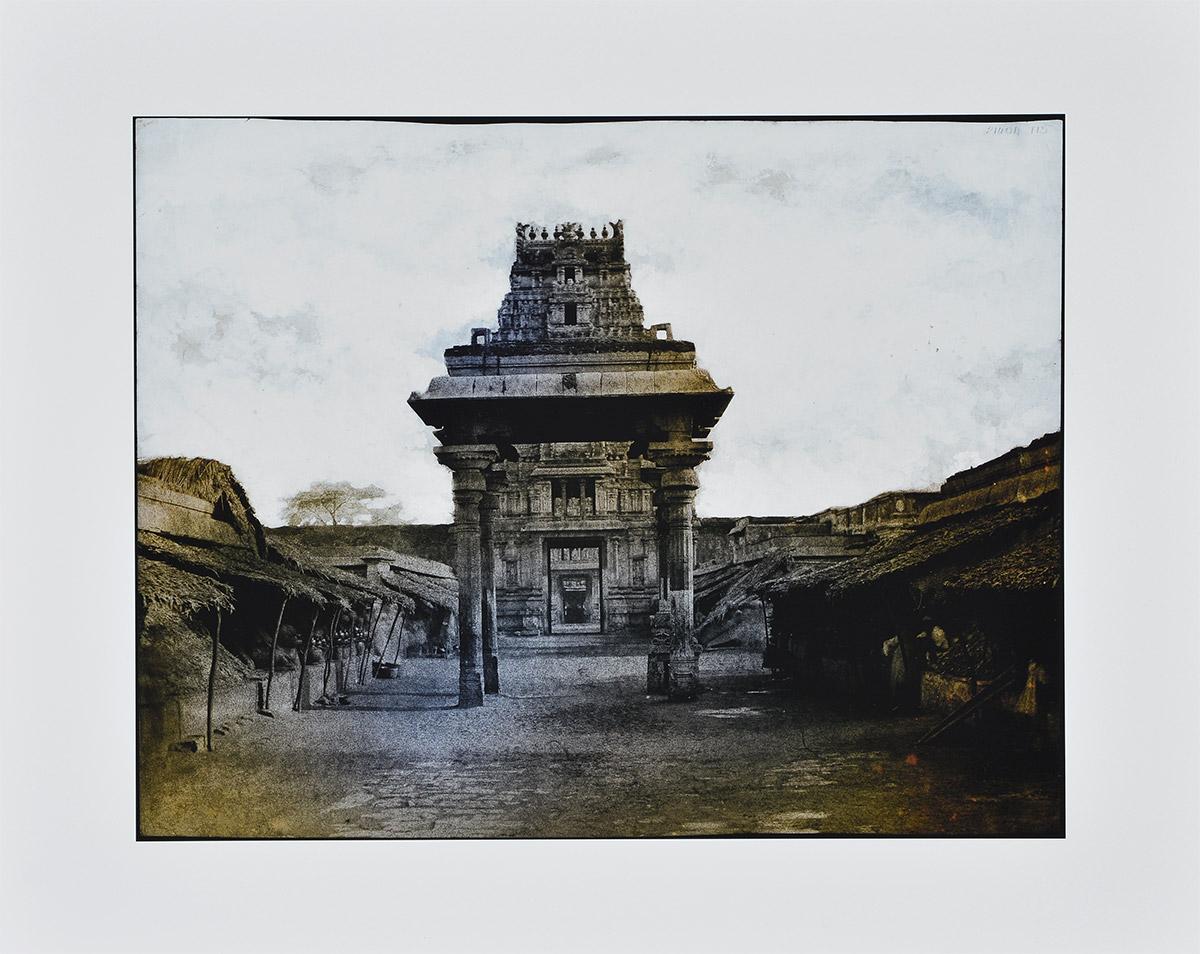Thomas Ruff - TRIPE 12 - 21e siècle, photographie moderne, design temple Myanmar  1