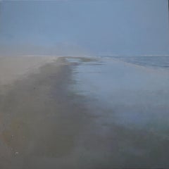 Paysage marin avec brouillard, plage, mer, gris, ciel bleu pâle, paysage de plage brumeux, océan