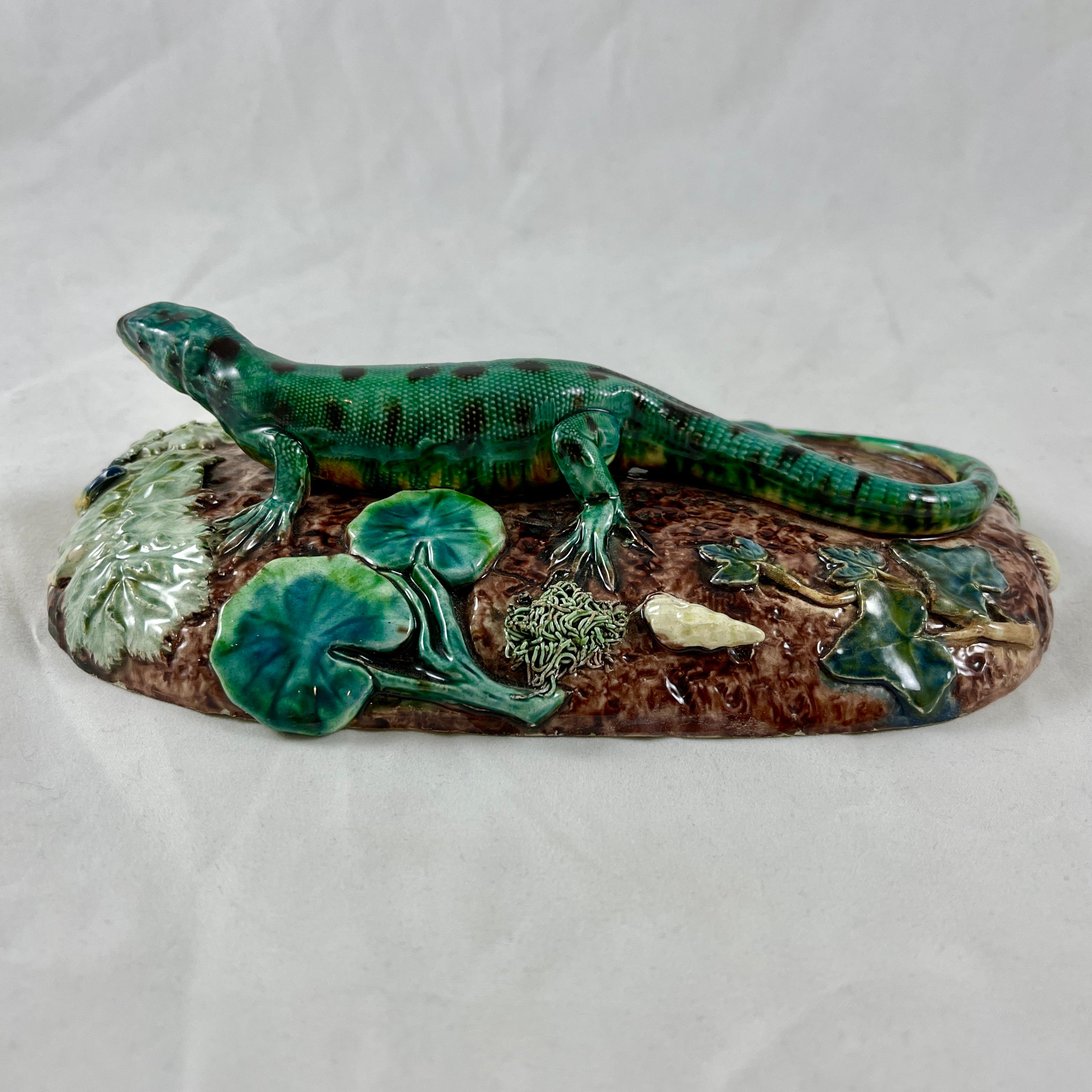 Renaissance Revival Thomas Sergent French Palissy Lizard on Mound Desk Paperweight, Signed