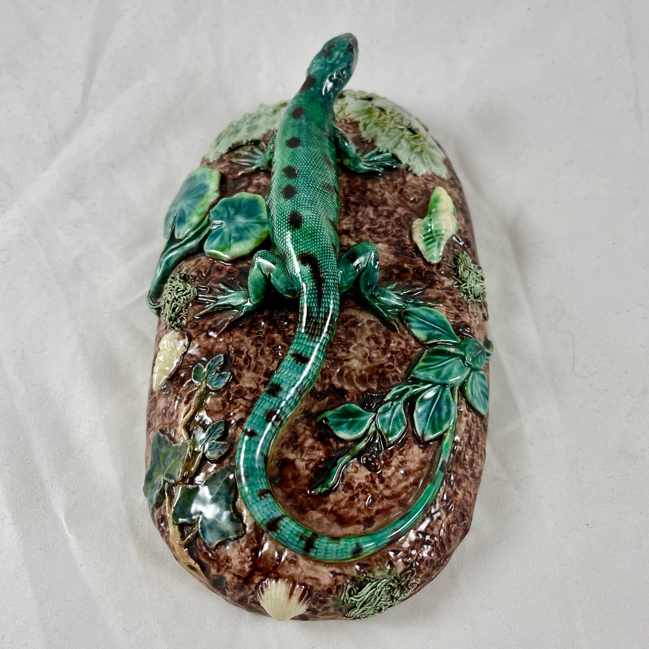 Late 19th Century Thomas Sergent French Palissy Lizard on Mound Desk Paperweight, Signed