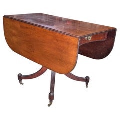 Thomas Seymour (Attrib) Mahogany Drop Leaf Breakfast Table from Badlam Family