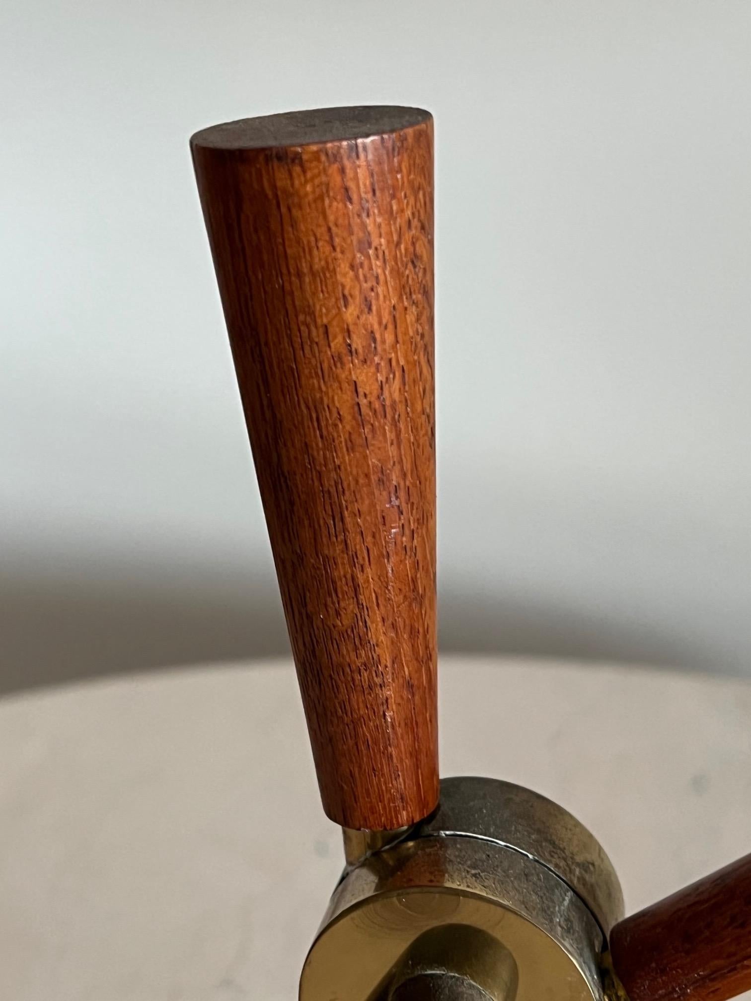 Thomas Valentiner pour Poul Dinesen lampe de bureau danoise des années 1950 en vente 1