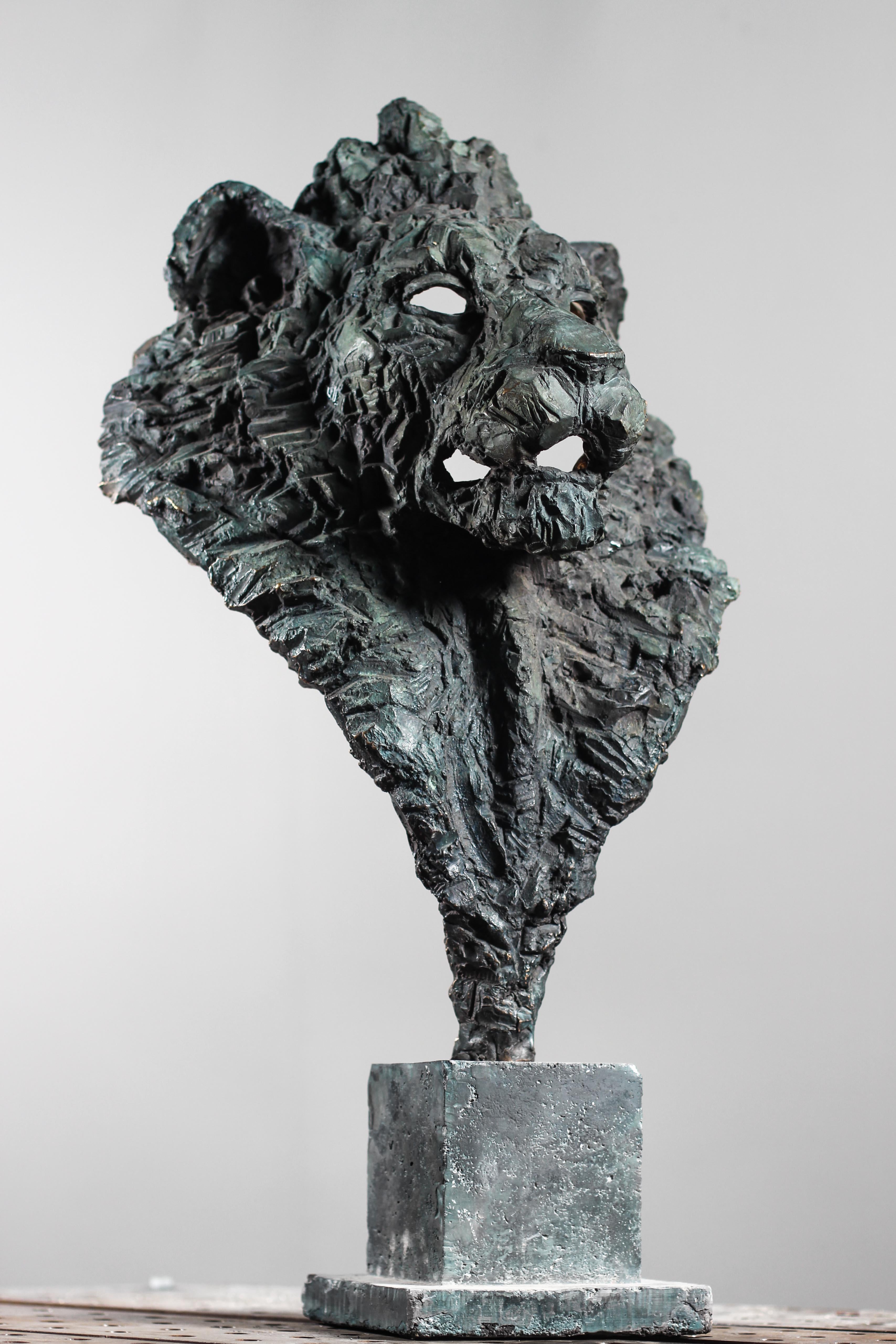 Lion de Némée - Lion Bronze Sculpture For Sale 2