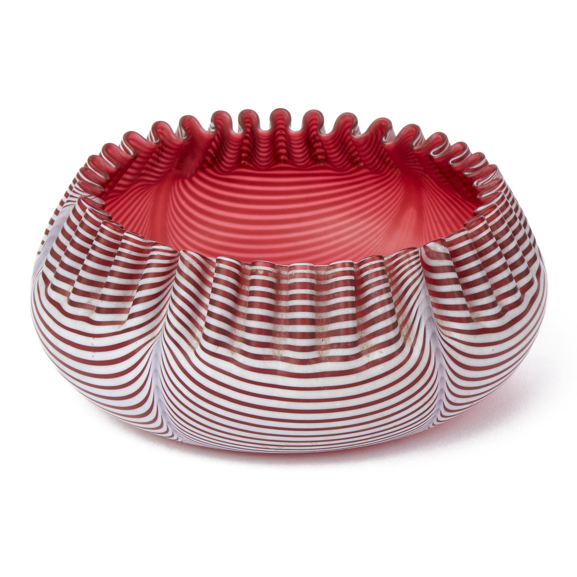 Thomas Webb Attributed Cranberry Glass Verre Moire Bowl, circa 1890 In Good Condition In Bishop's Stortford, Hertfordshire