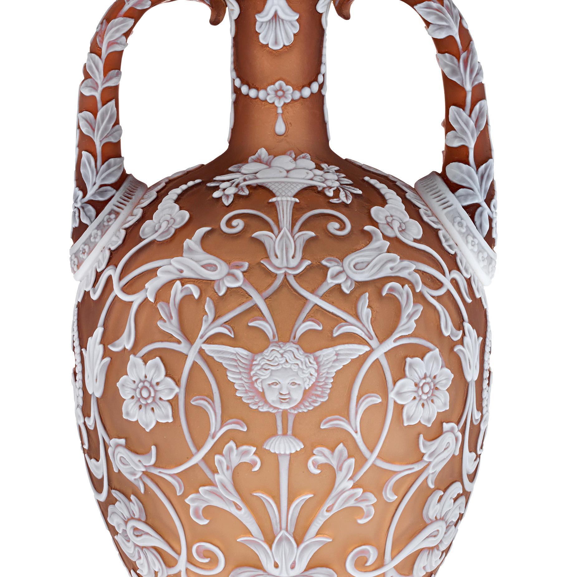 English Thomas Webb & Son Two-Handled Cameo Amphora Vase by Thomas Woodall For Sale