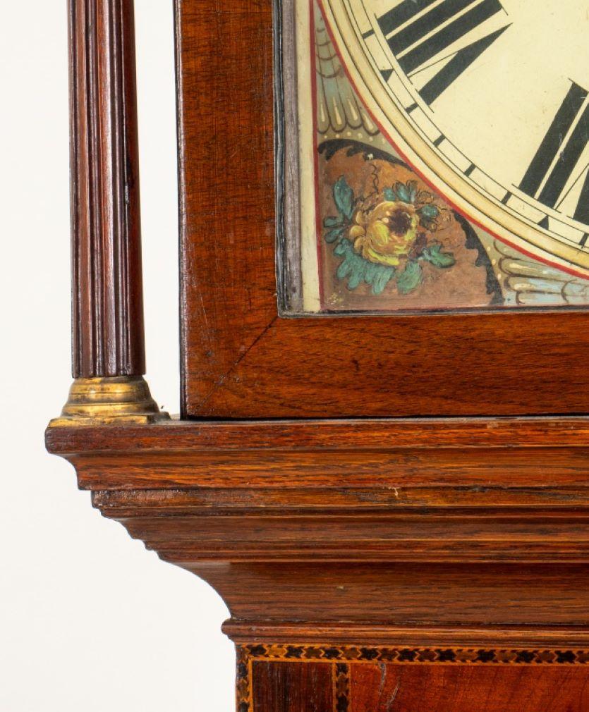 Bois Horloge à long palier de Thomas George, 19e siècle en vente