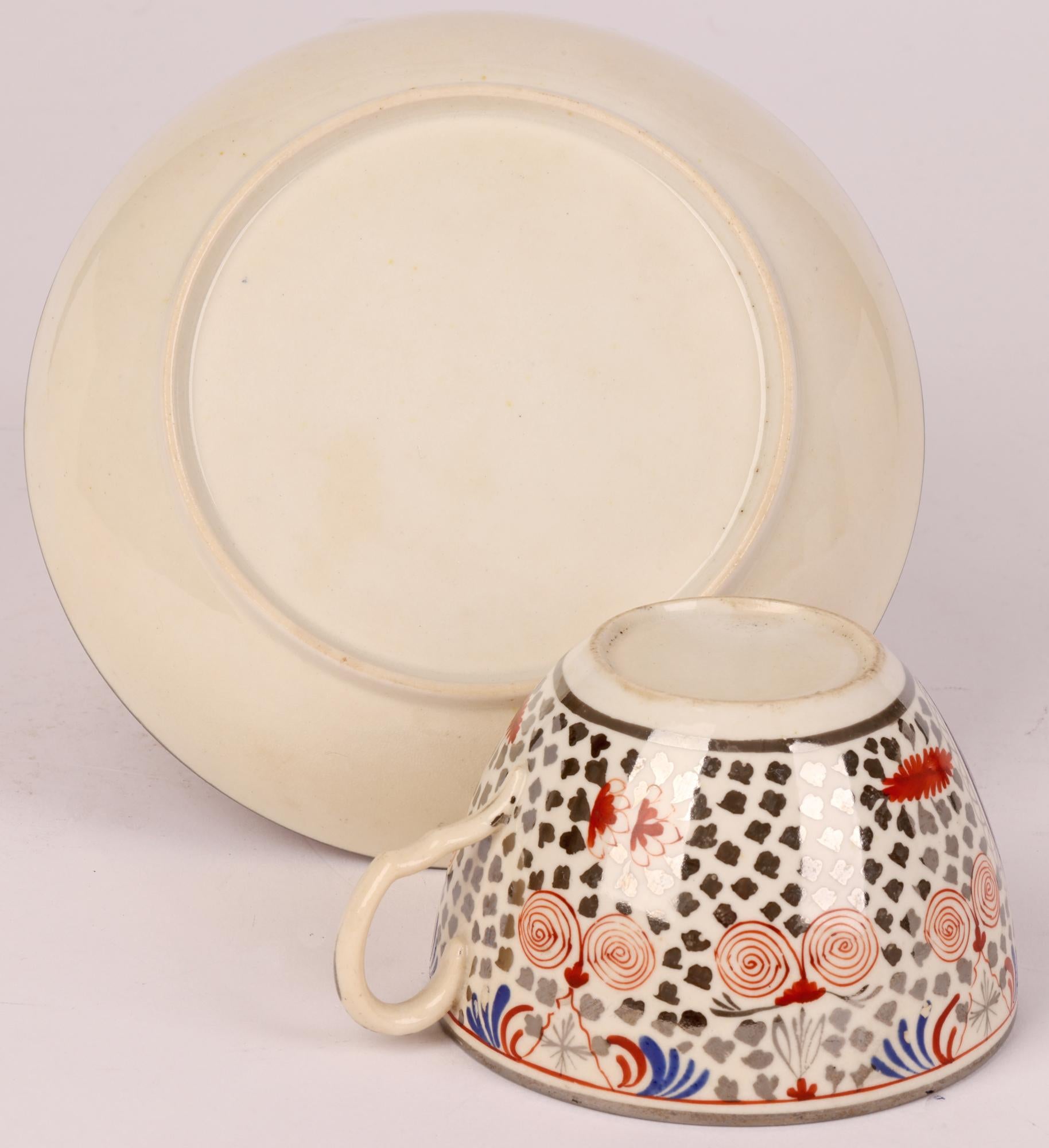 Tasse à thé et soucoupe anglaise en forme de lion à motif de la manufacture Thomas Wolfe Z 7