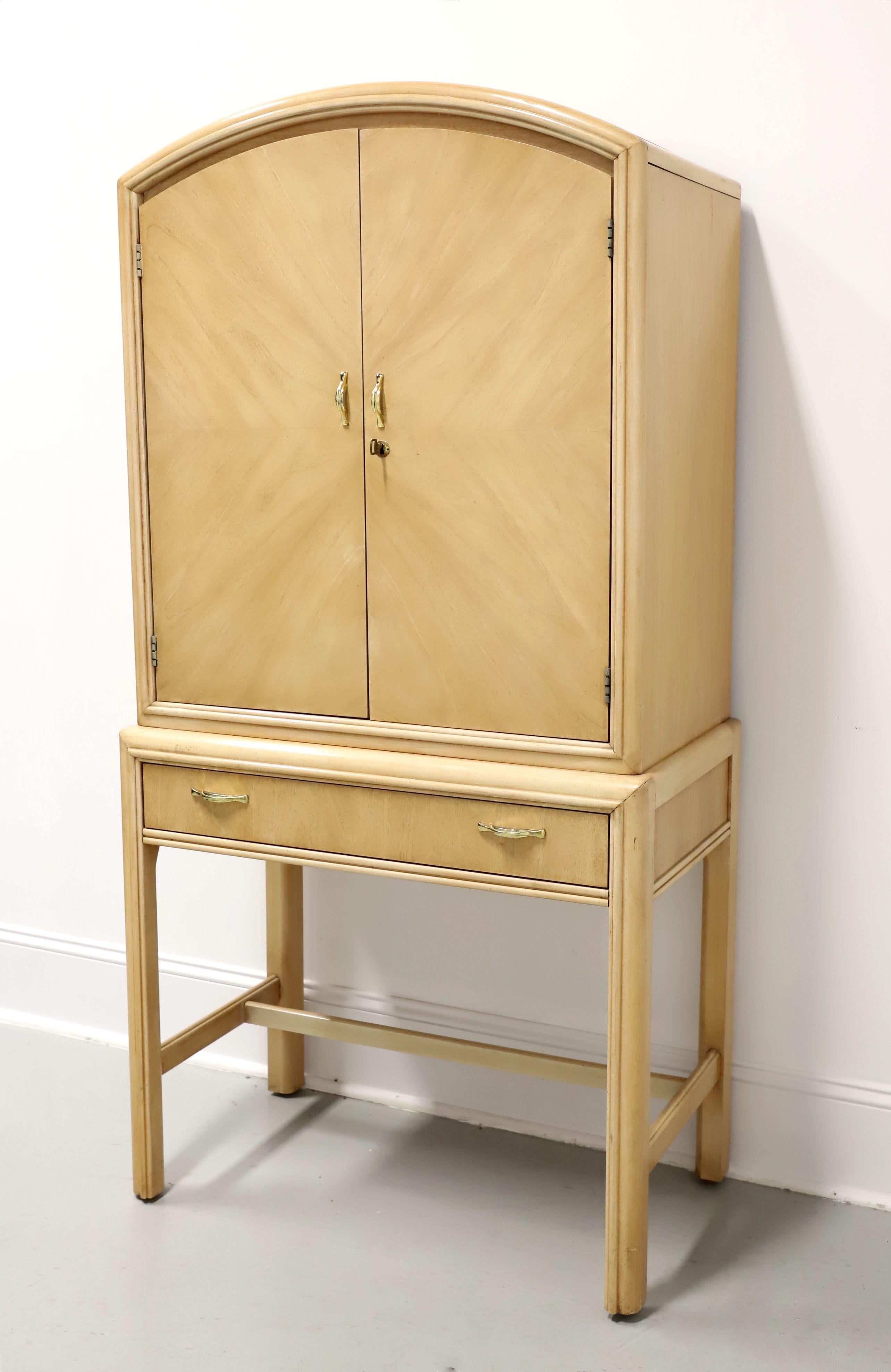 American THOMASVILLE 1980's Post-Modern Whitewashed Oak Bar Cabinet For Sale