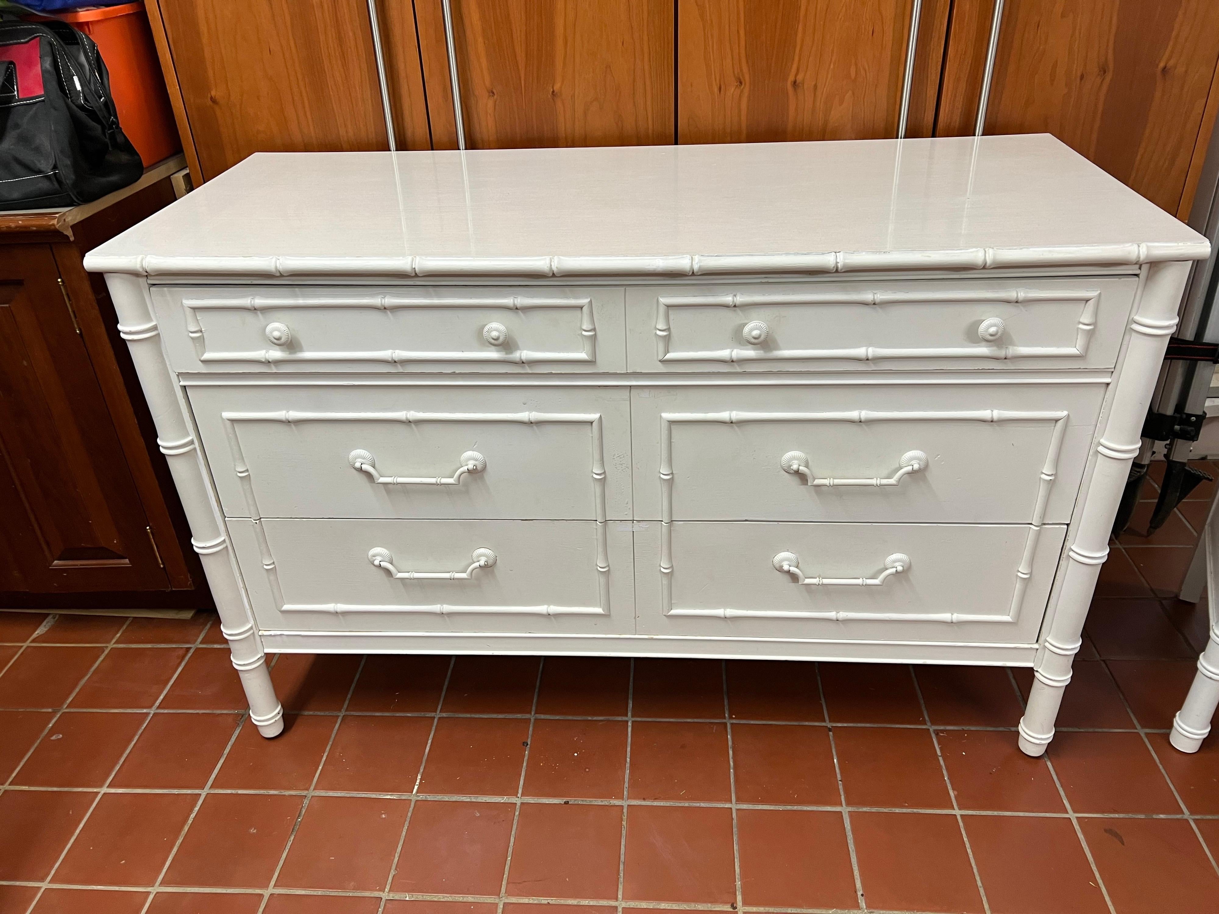 Vintage Thomasville Allegro Style Chest of Drawers. Classic Faux Bamboo design with timeless coastal appeal. Three full drawers make up this attractive storage piece. 
Use as a dresser or a small credenza for storage.
In the style of Thomasville