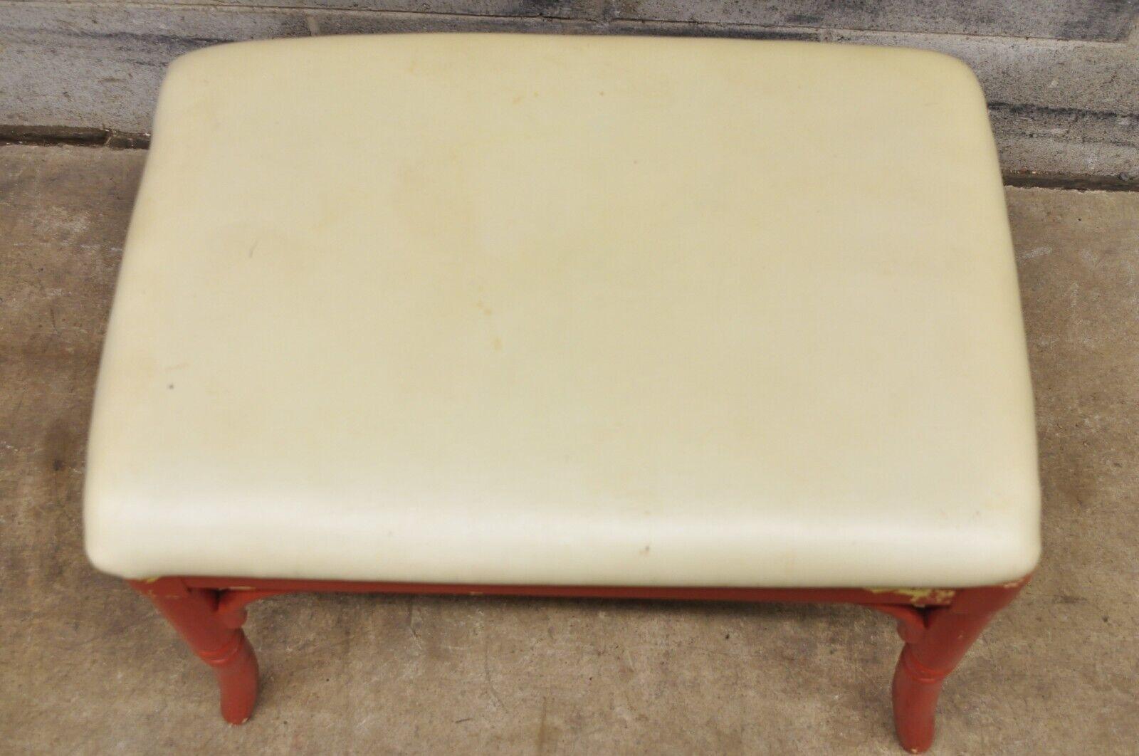 20th Century Thomasville Allegro Faux Bamboo Hollywood Wood Coral Painted Vanity Bench