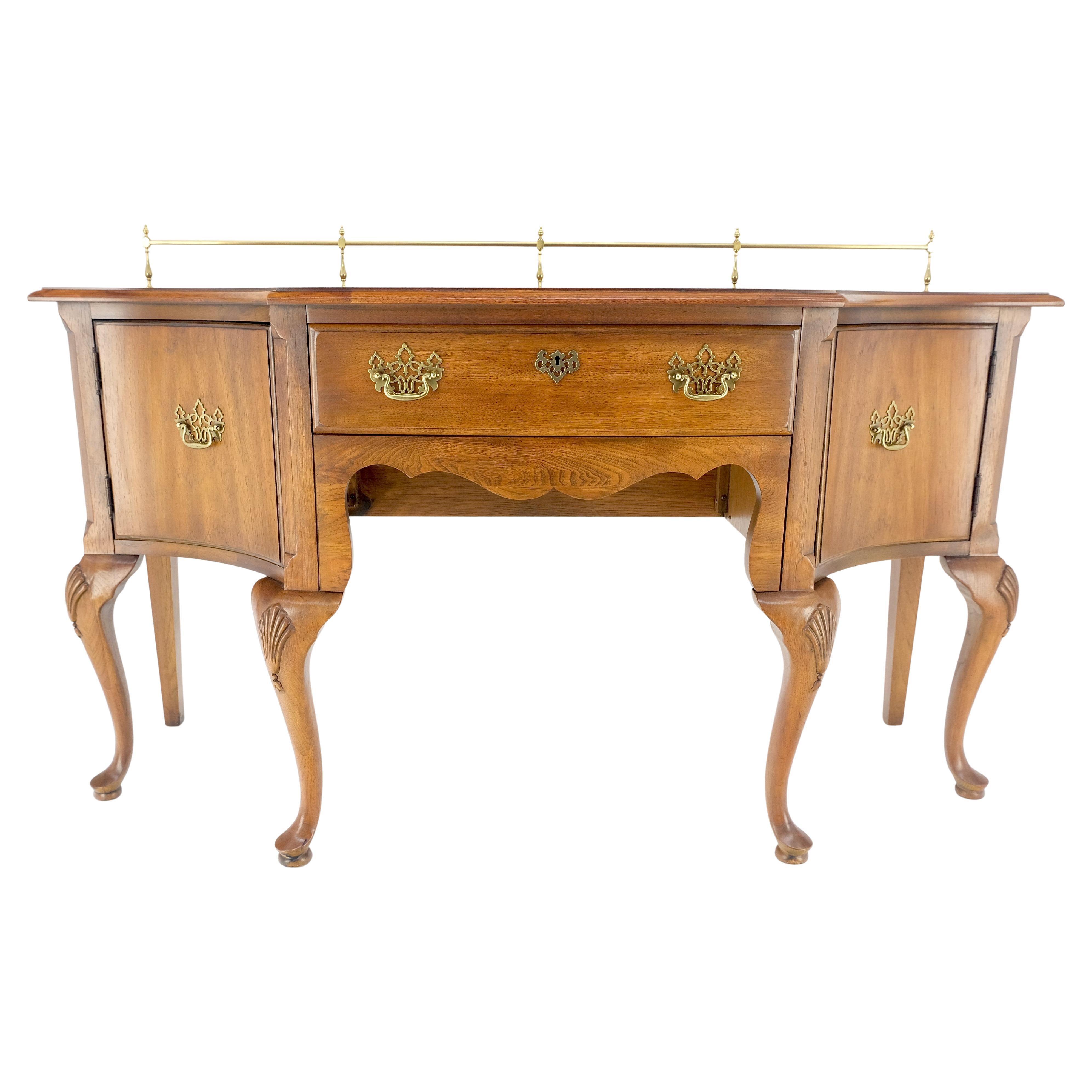 Queen Anne Thomasville Brass Gallery Back Banded Top Light Walnut Sideboard MINT For Sale