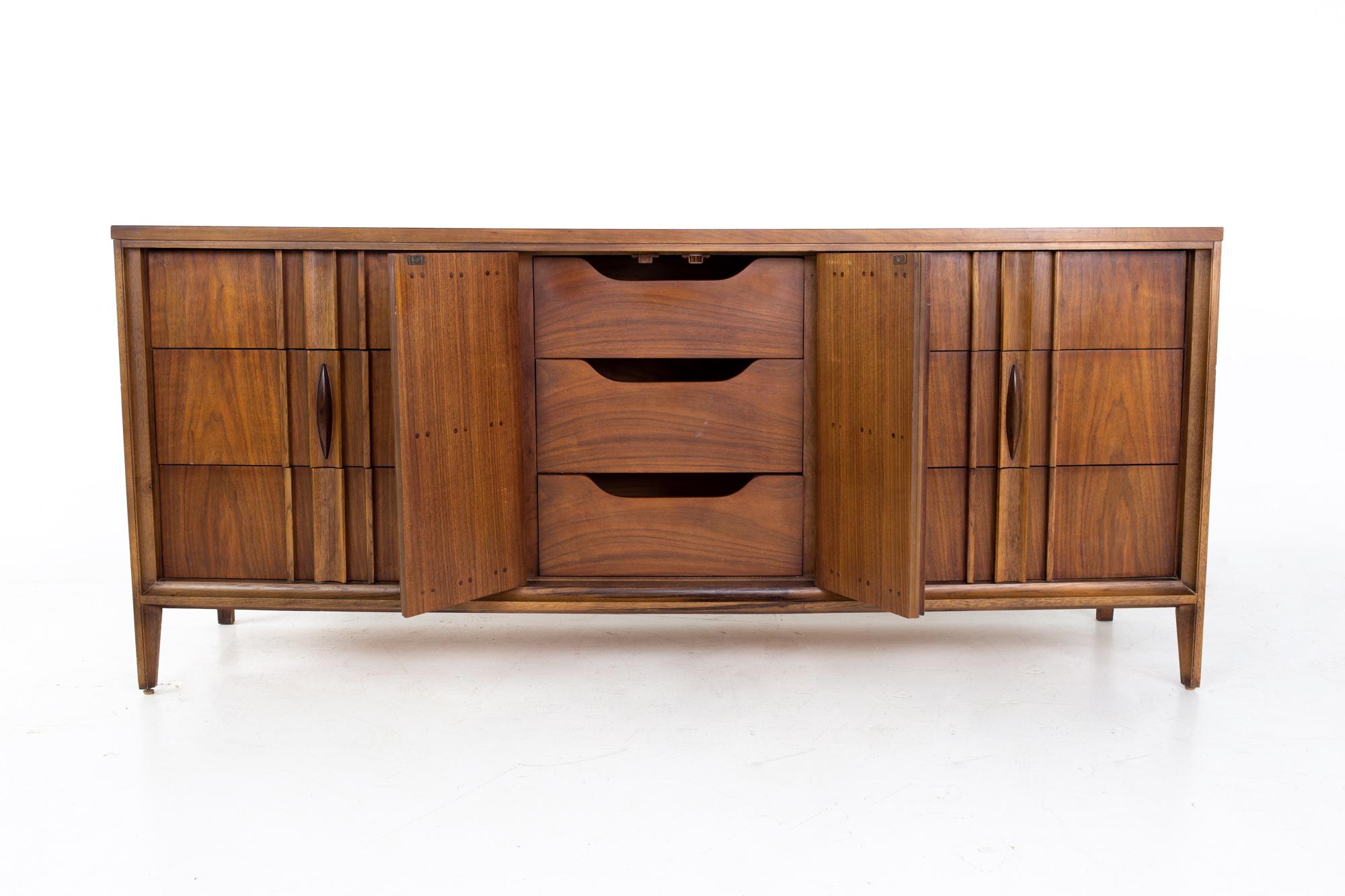 brutalist mid century modern