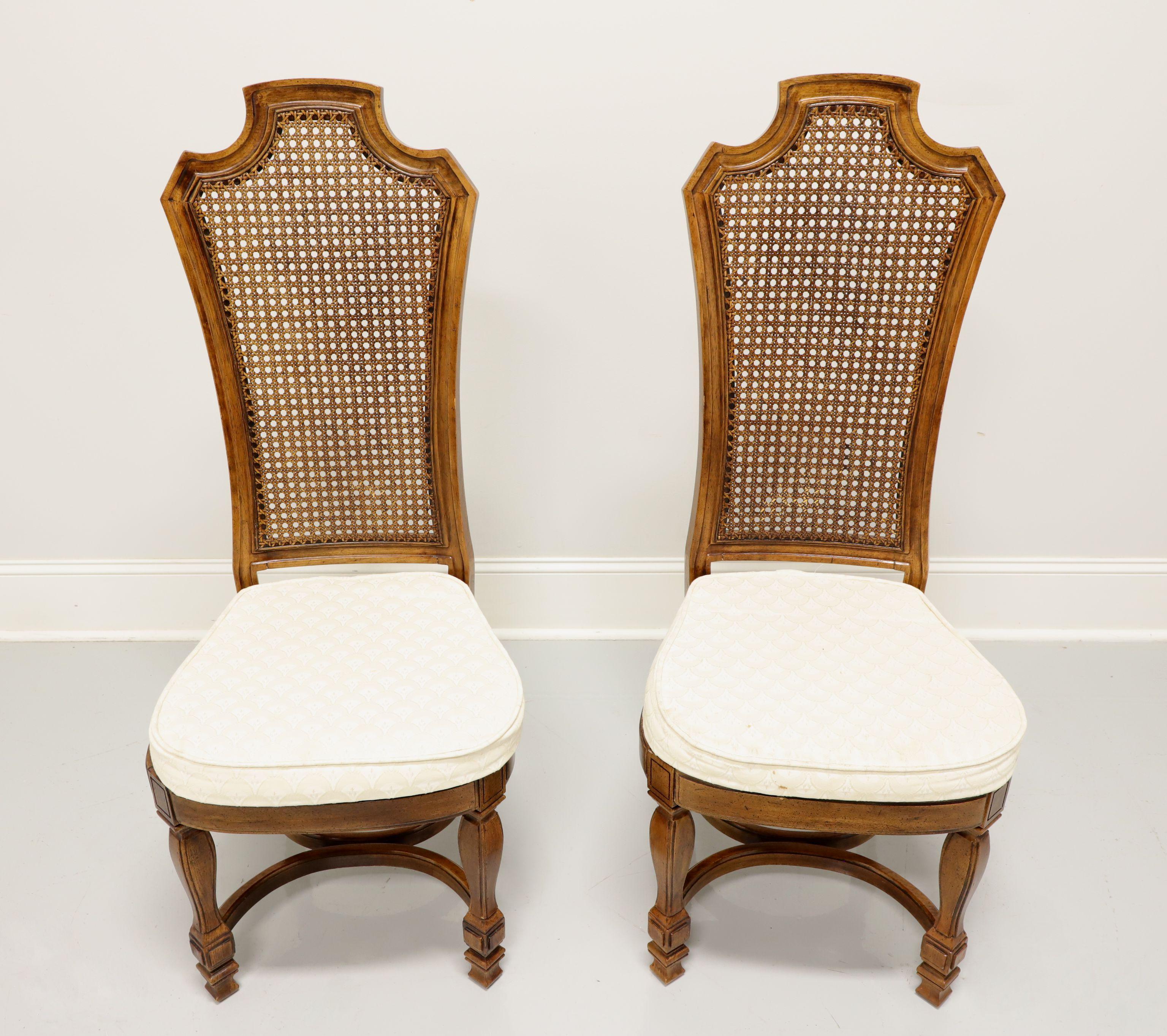 thomasville dining room chairs