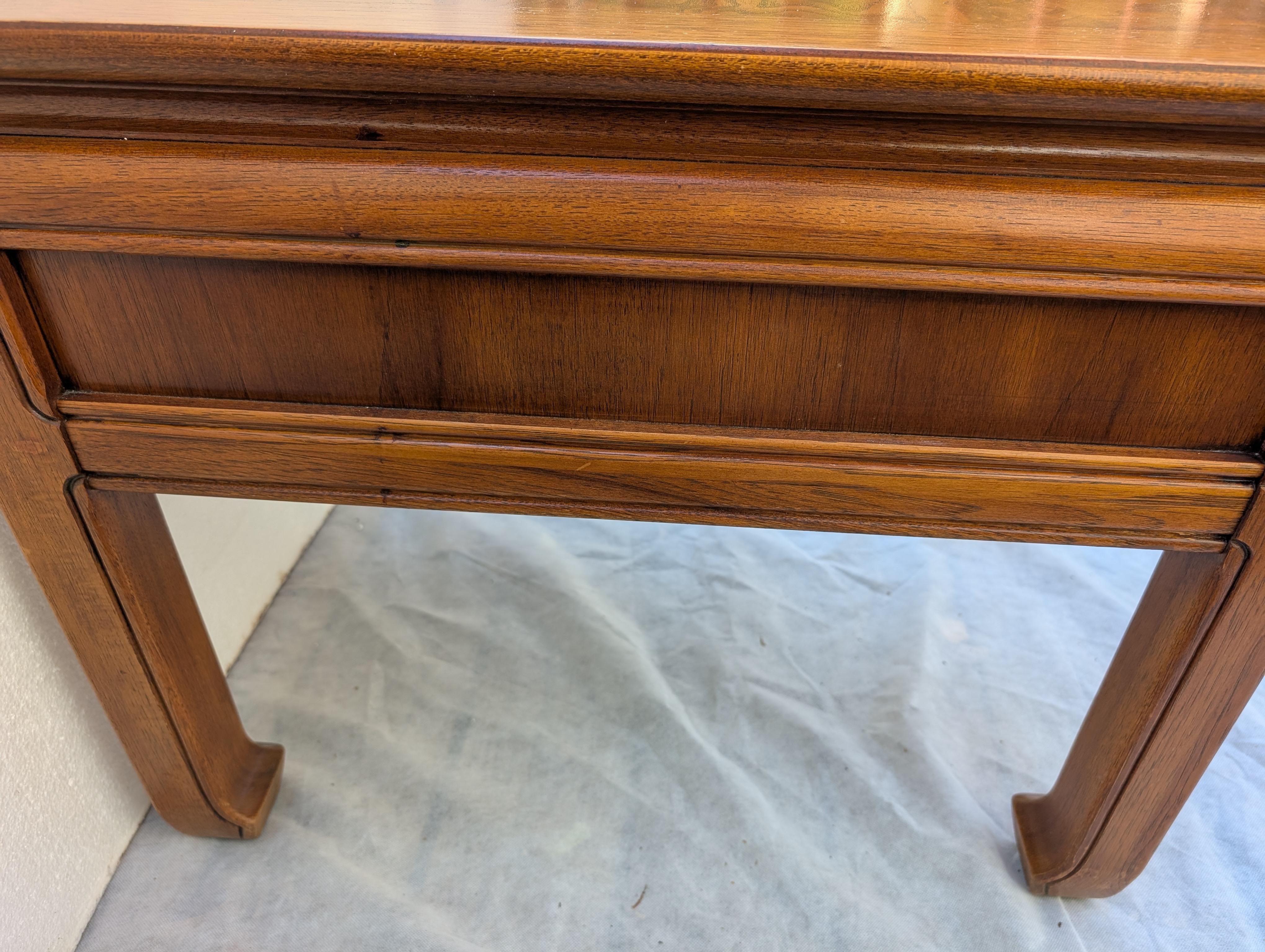 Table Pagode à plateau en bois d'ébène de style Chinoiserie de Thomasville en vente 7