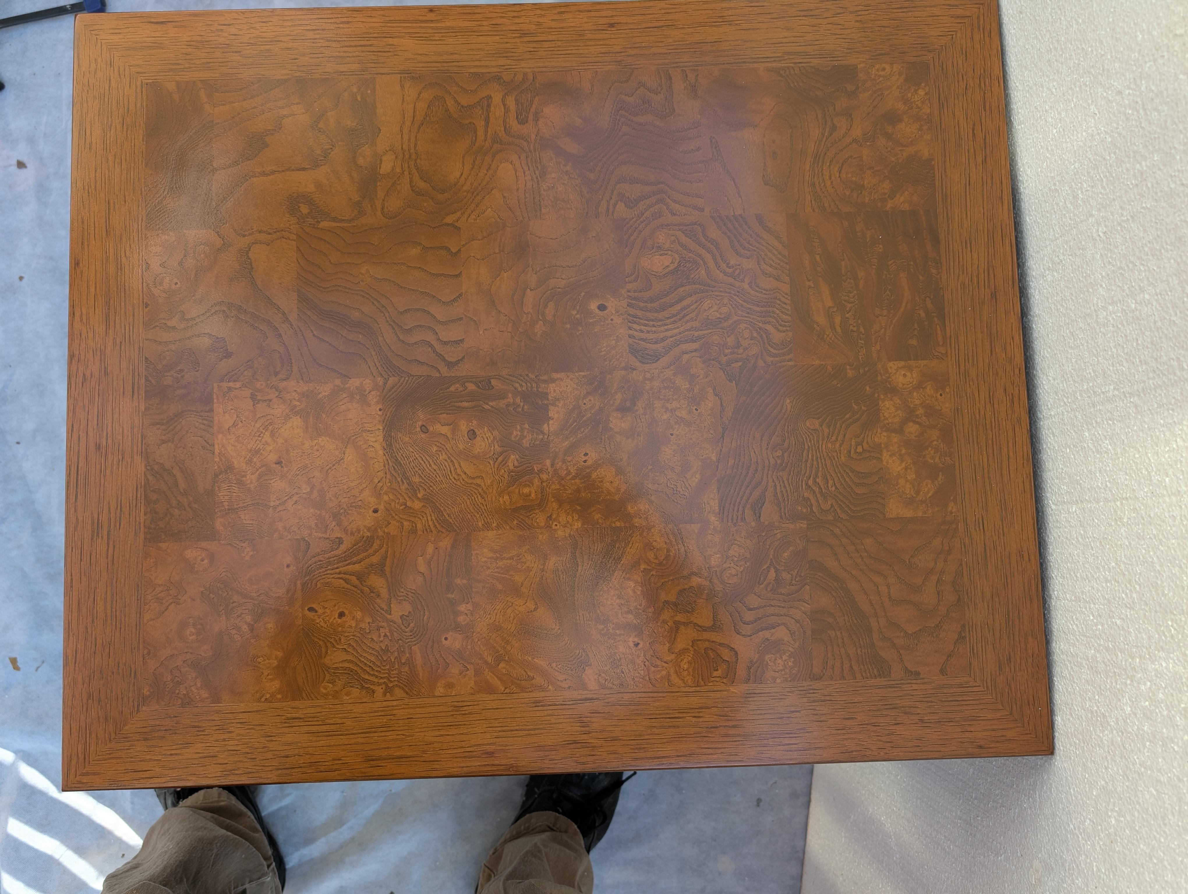 Table Pagode à plateau en bois d'ébène de style Chinoiserie de Thomasville en vente 10