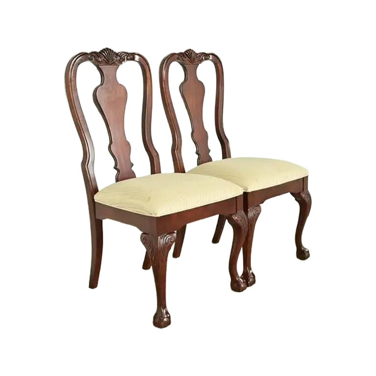 Thomasville Chippendale Carved Cherry Wood Side Chairs or Dining Chairs, Pair For Sale