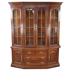 Thomasville Collectors Cherry Traditional Canted Front Lighted China Cabinet