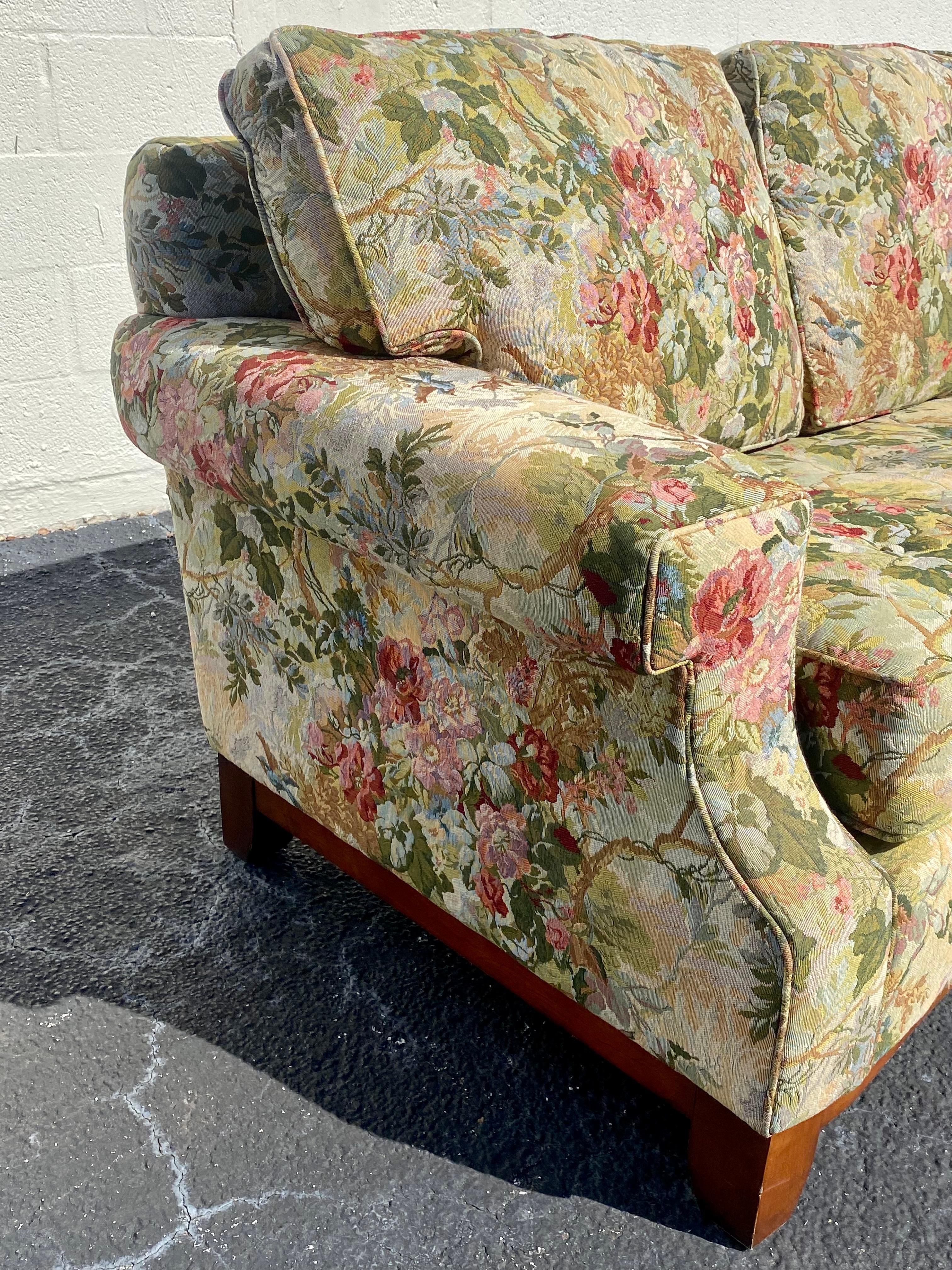 Thomasville Curved Chinoiserie Chintz Floral Textile Down Sofa For Sale 4