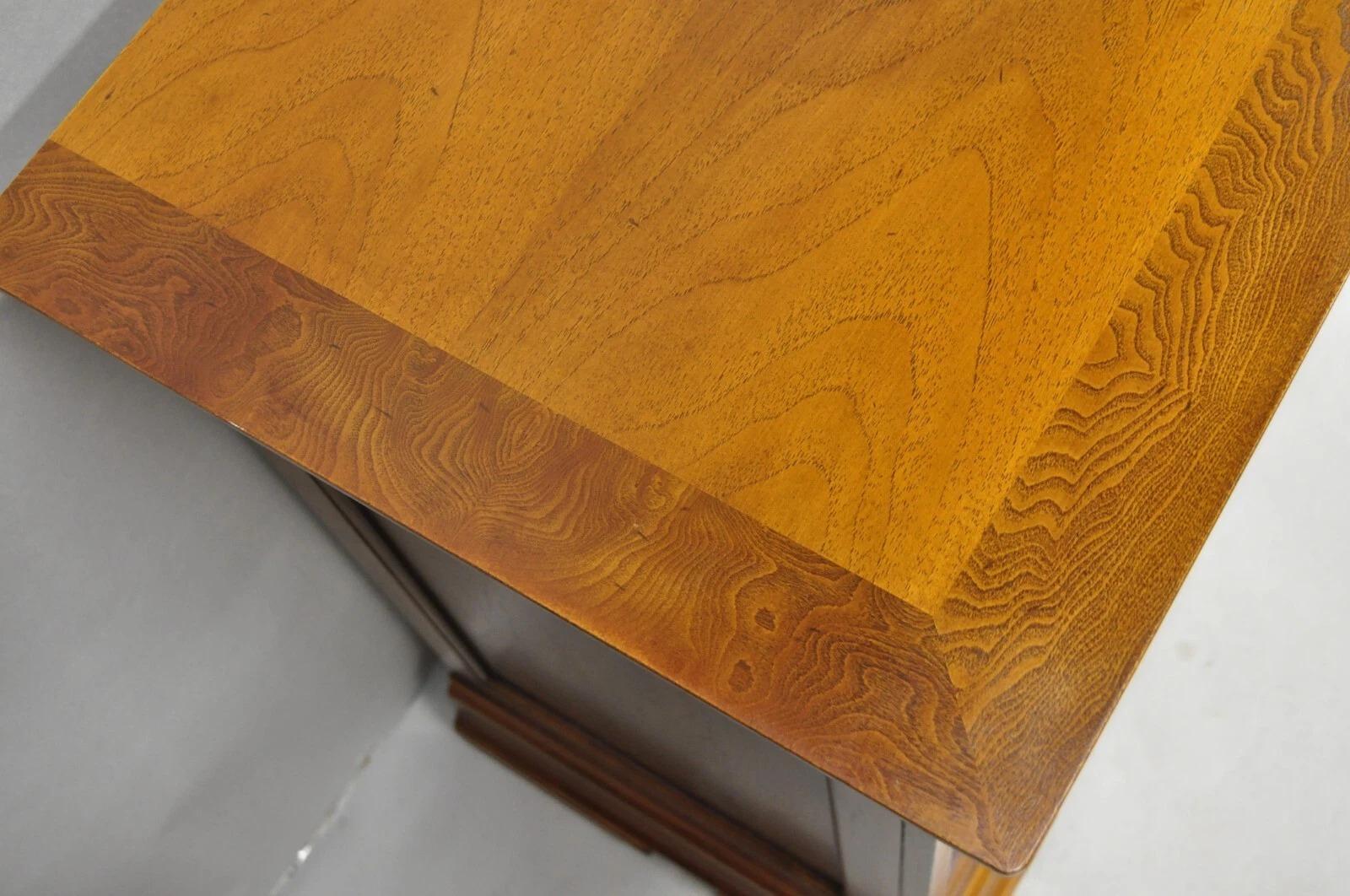XX secolo Thomasville Elysee French Country Burl Wood 12 Cassetti Credenza in vendita