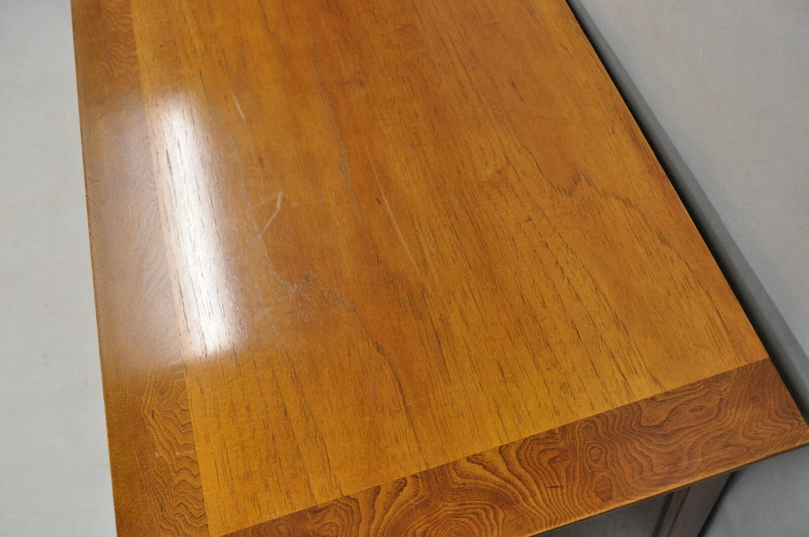 Thomasville Elysee French Country Burl Wood 12 Cassetti Credenza in vendita 2