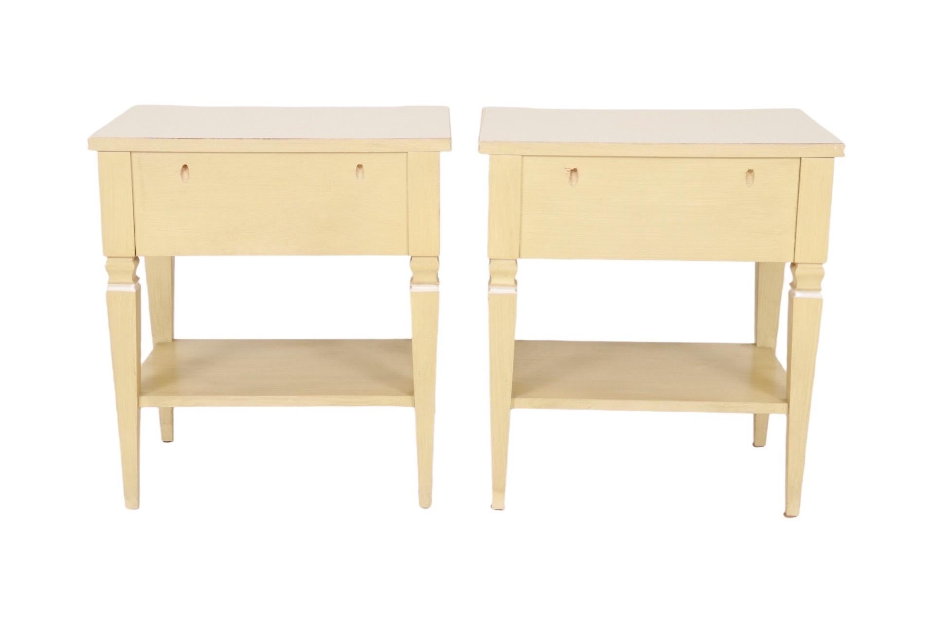 Thomasville Side Tables - a Pair 3