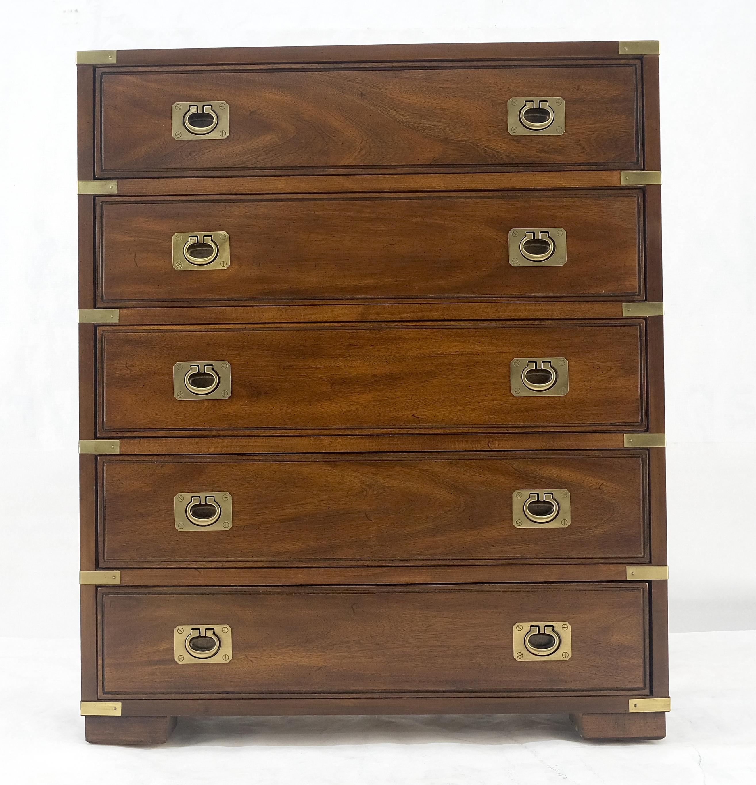 Thomasville Fine Shallow Low Profile 5 Drawer 34