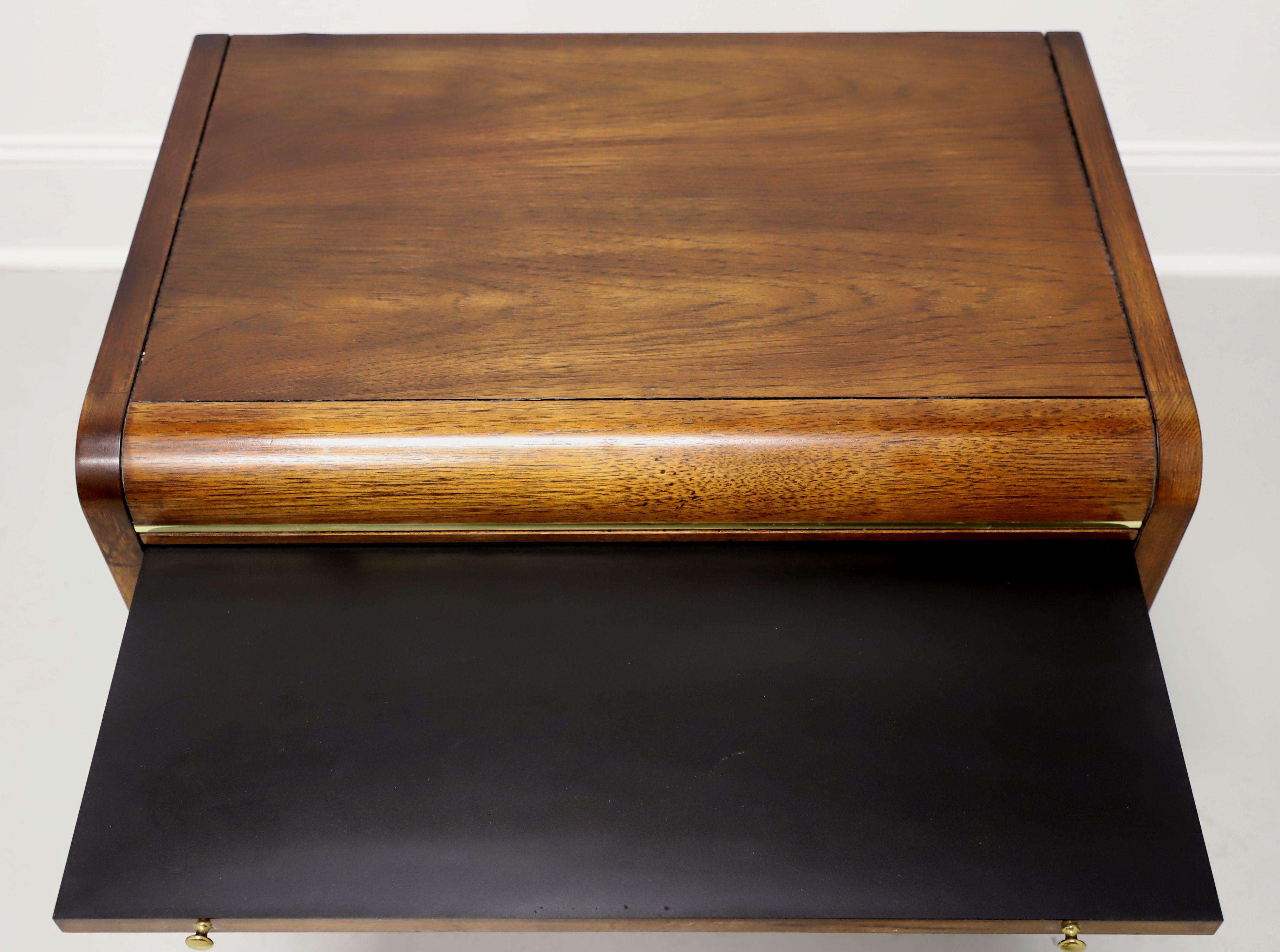 THOMASVILLE Founders Collection Walnut Post-Modern Nightstands - Pair For Sale 2
